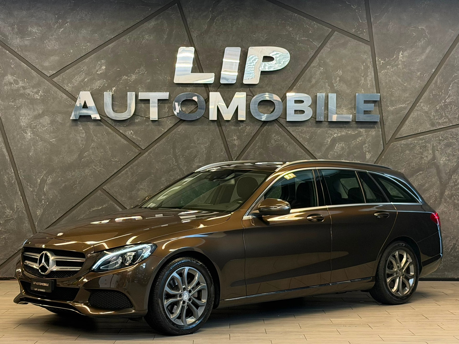MERCEDES-BENZ C 180 Avantgarde 7G-Tronic-image-0