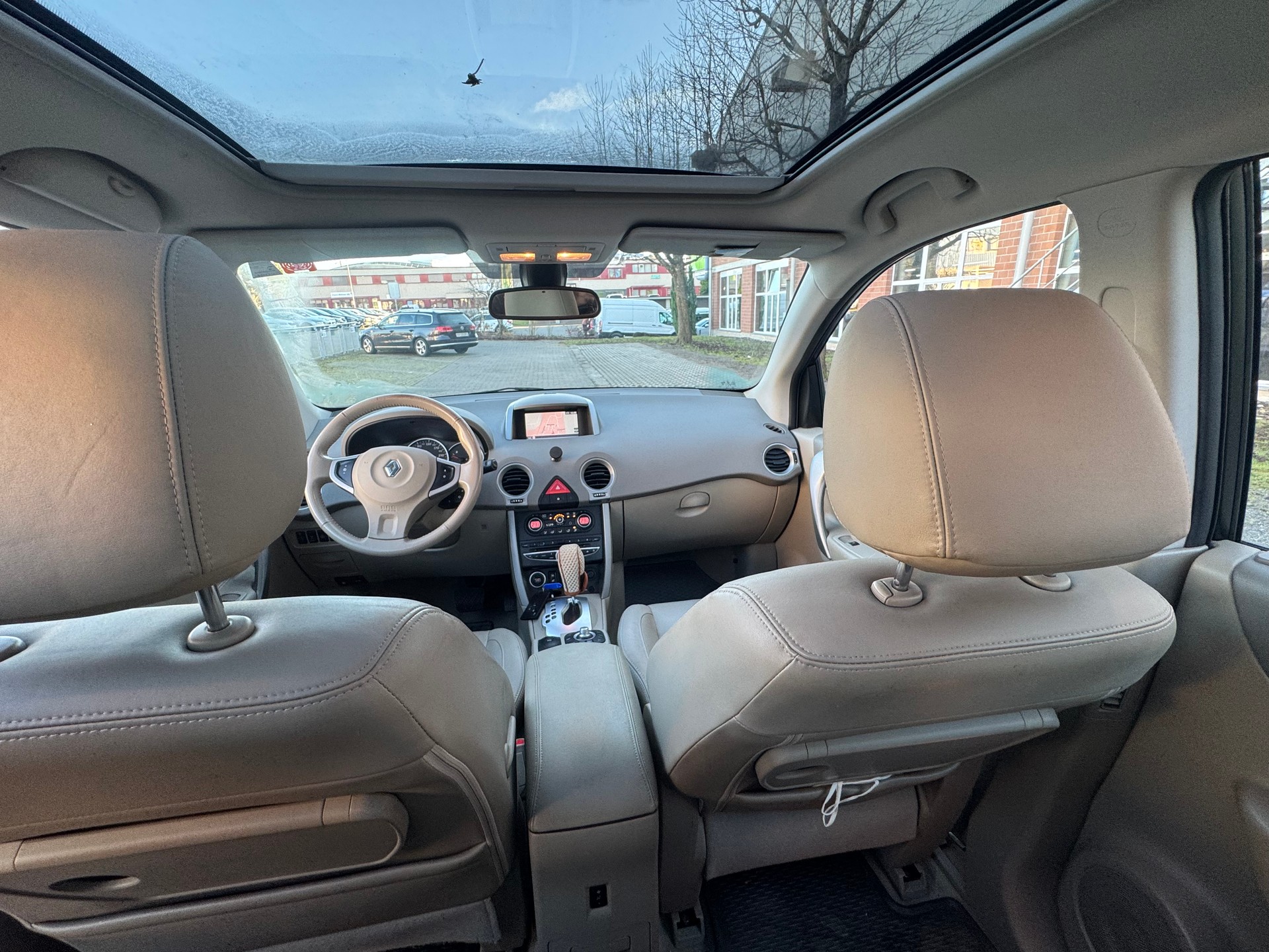 RENAULT Koleos 2.0 dCi Dynamique 4x4 Automatic-image-8