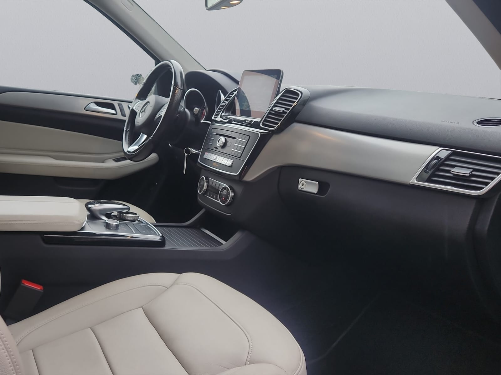 MERCEDES-BENZ GLE 350 d 4Matic 9G-Tronic-image-11