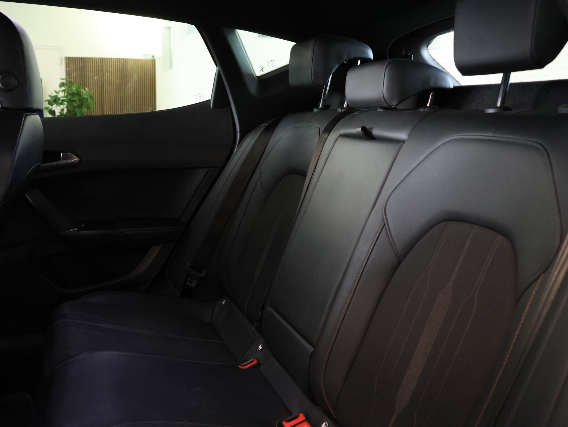 CUPRA CUPRA Formentor 1.5 TSI DSG *Sitzheizung* *Panorama* *Carplay*-image-30