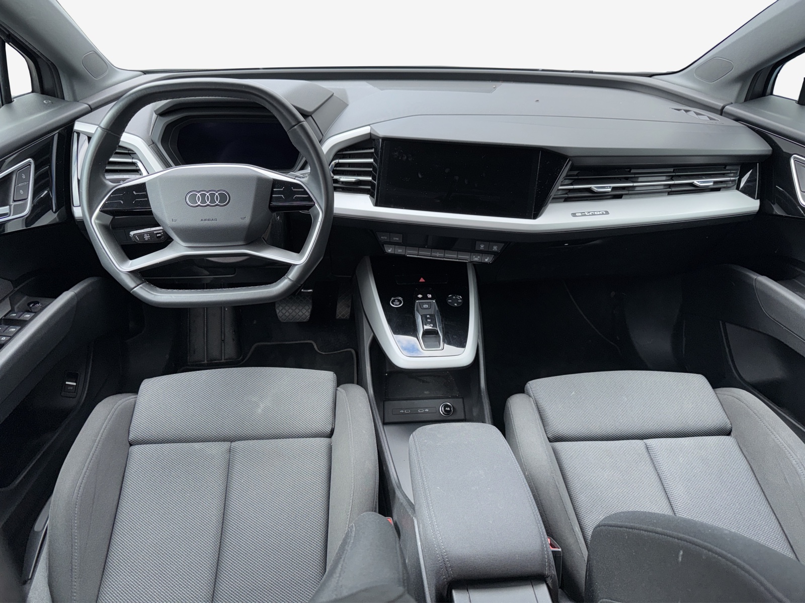 AUDI Q4 e-tron 50 quattro-image-8