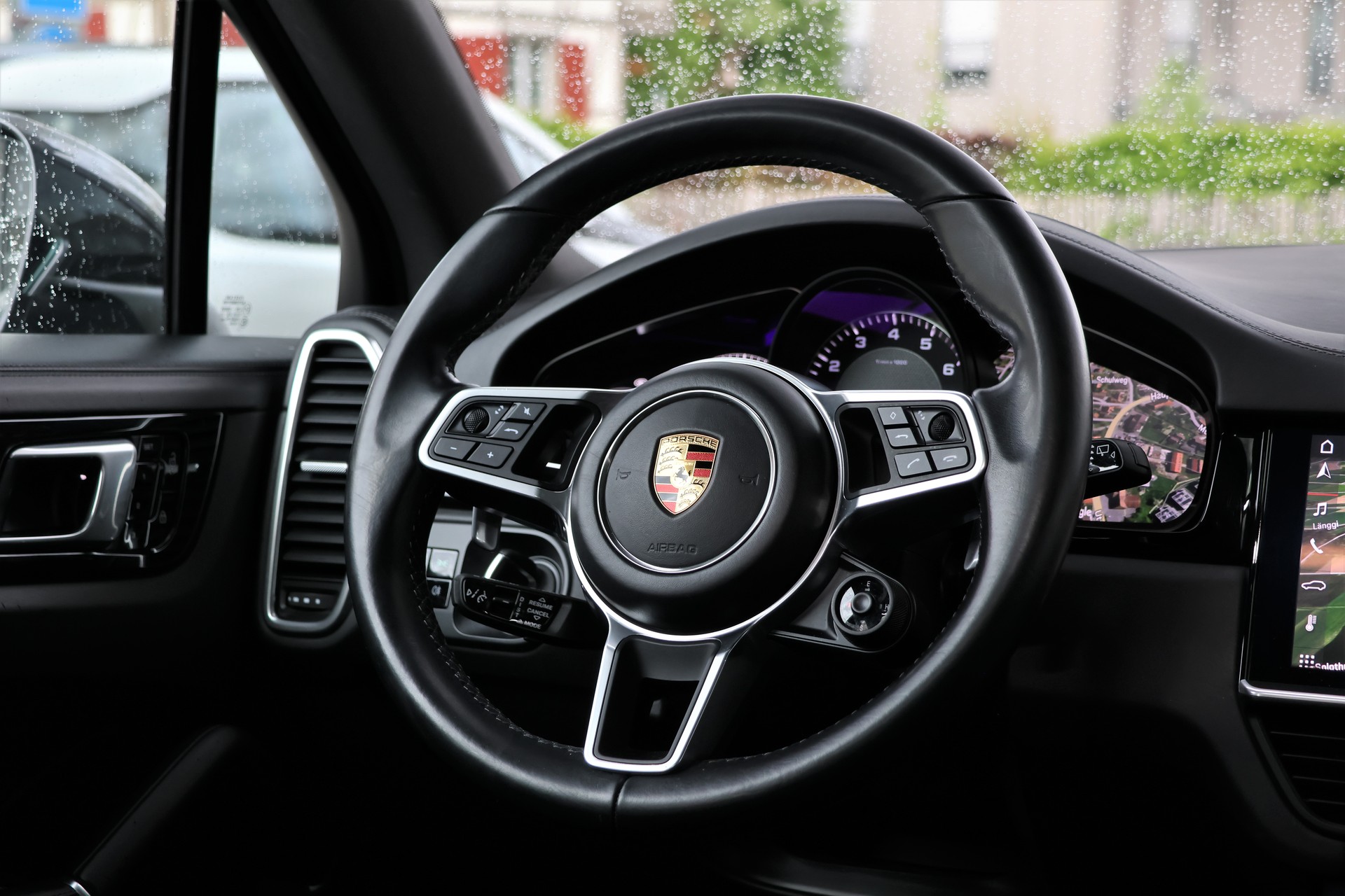 PORSCHE Cayenne E-Hybrid (CH) "Approved 10/27"-image-15