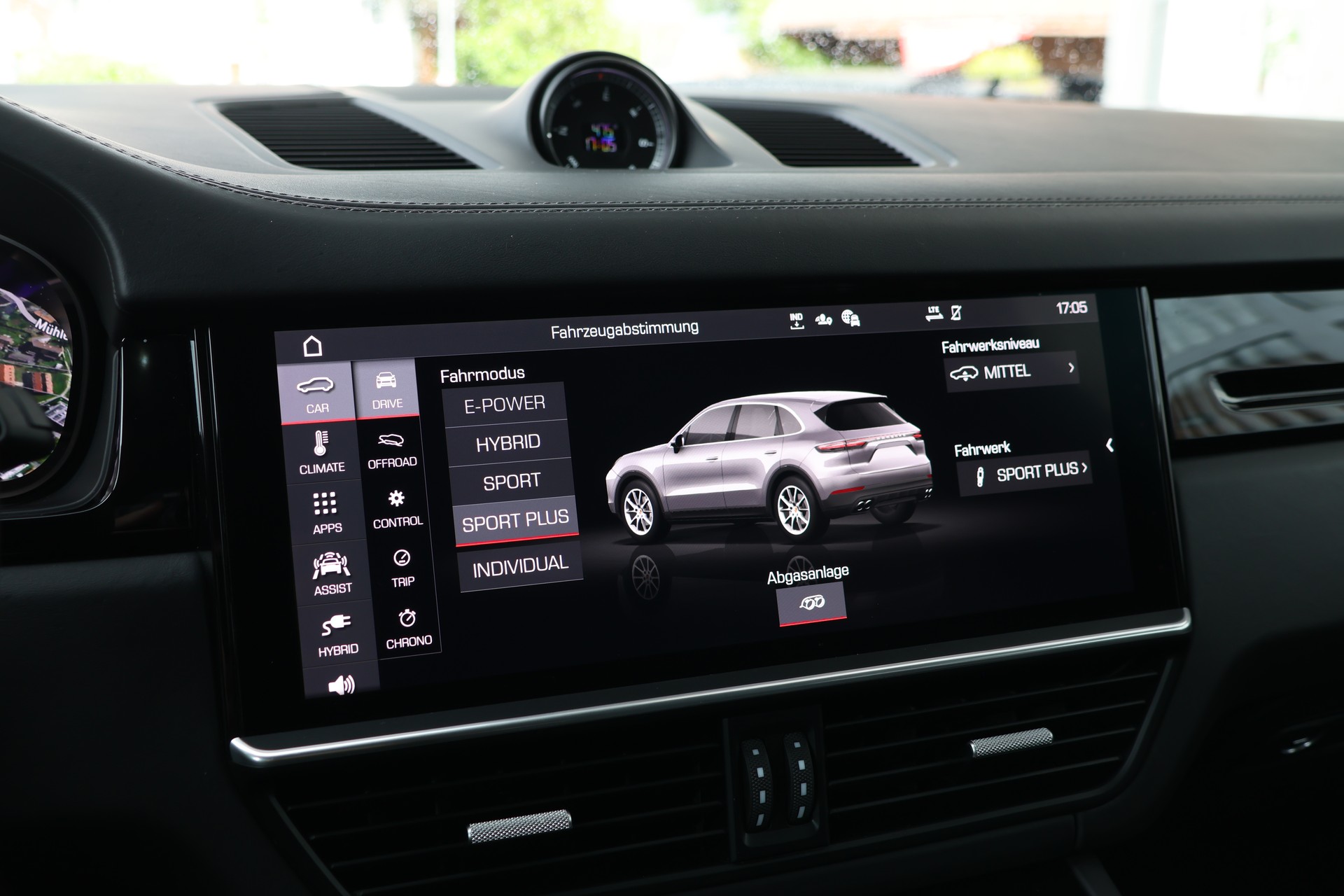 PORSCHE Cayenne E-Hybrid (CH) "Approved 10/27"-image-24