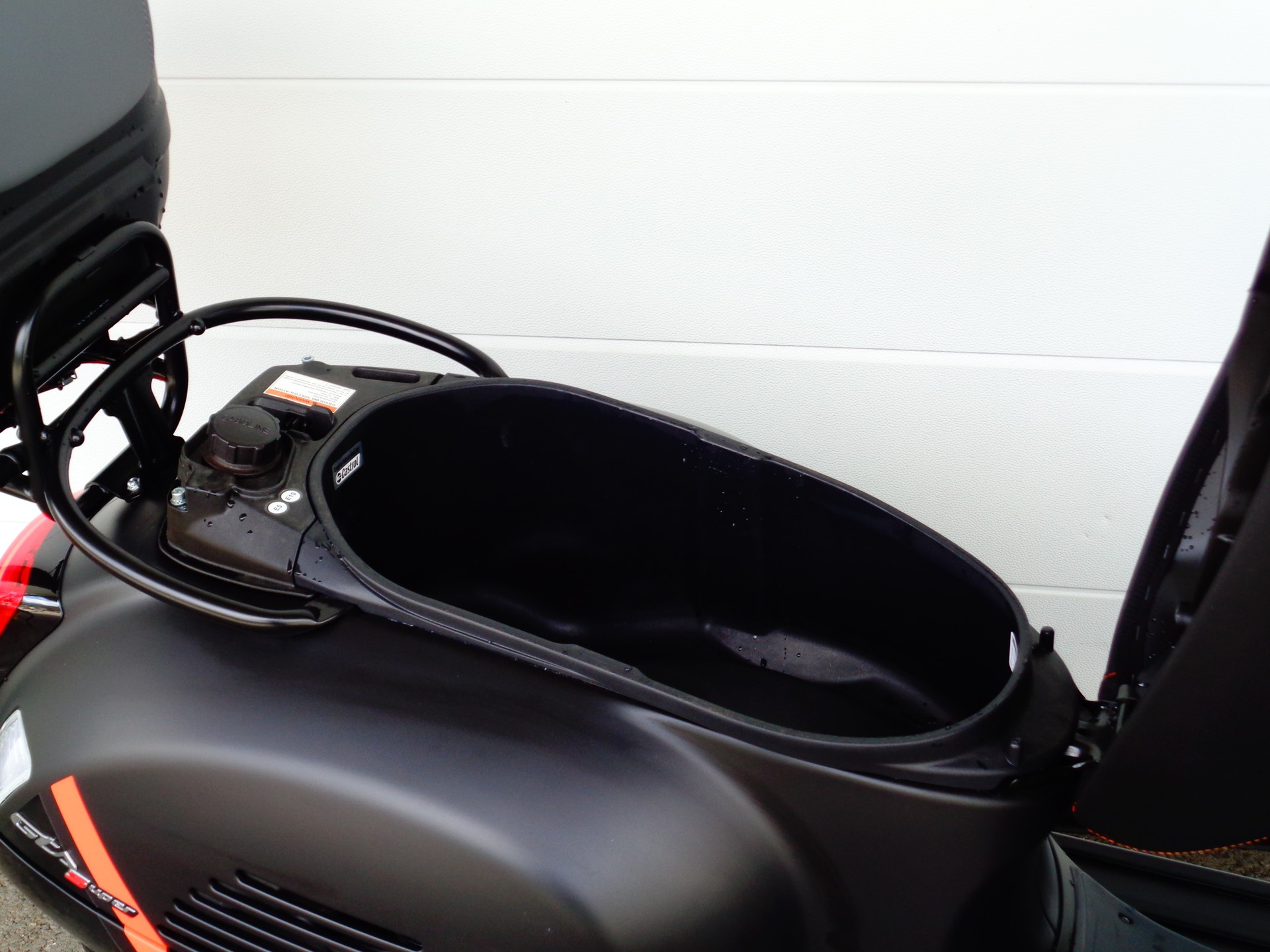 PIAGGIO Vespa GTS 300 Super Sport hpe ABS-image-6