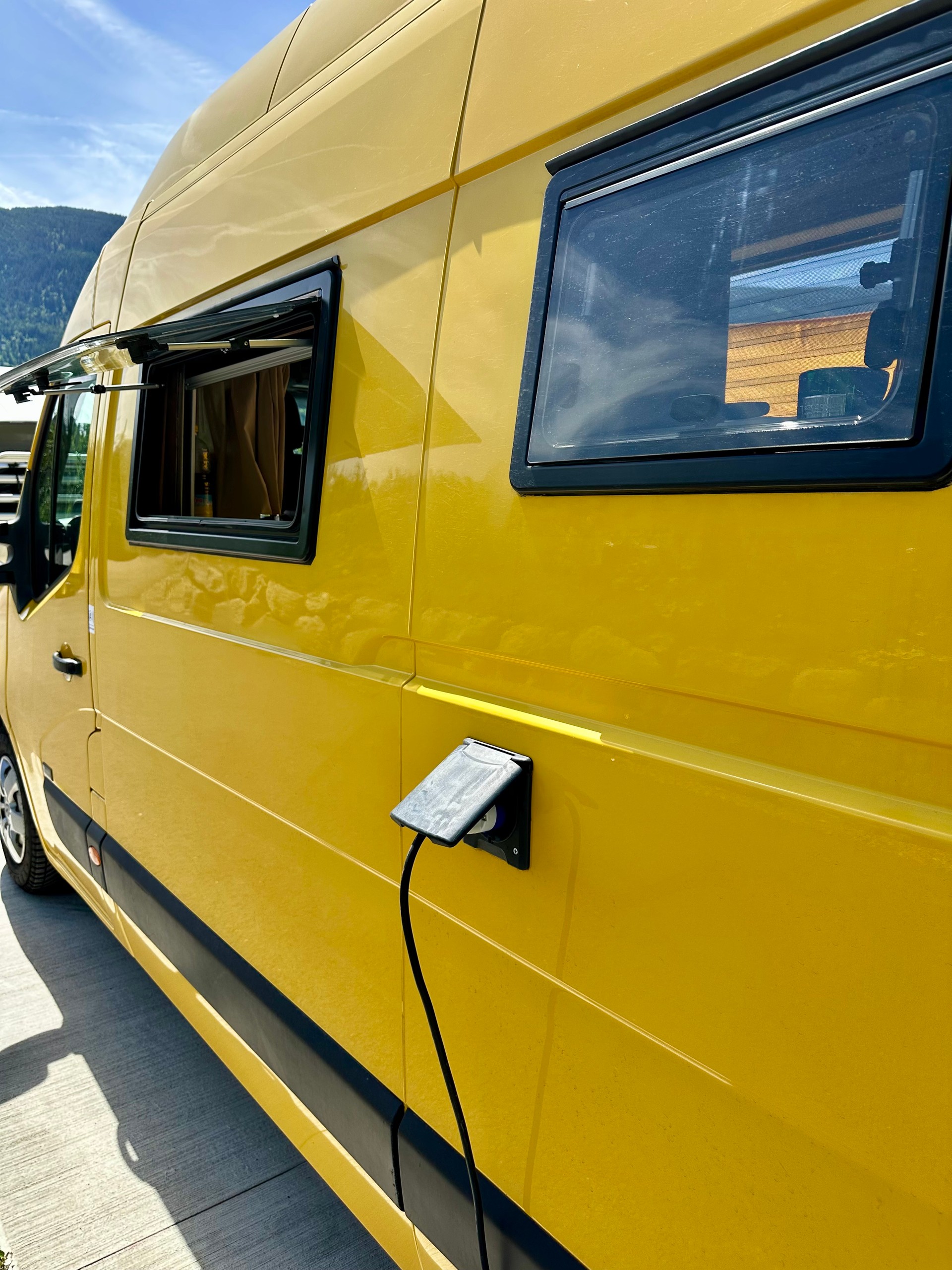 RENAULT MASTER L3H3 Camper-image-13