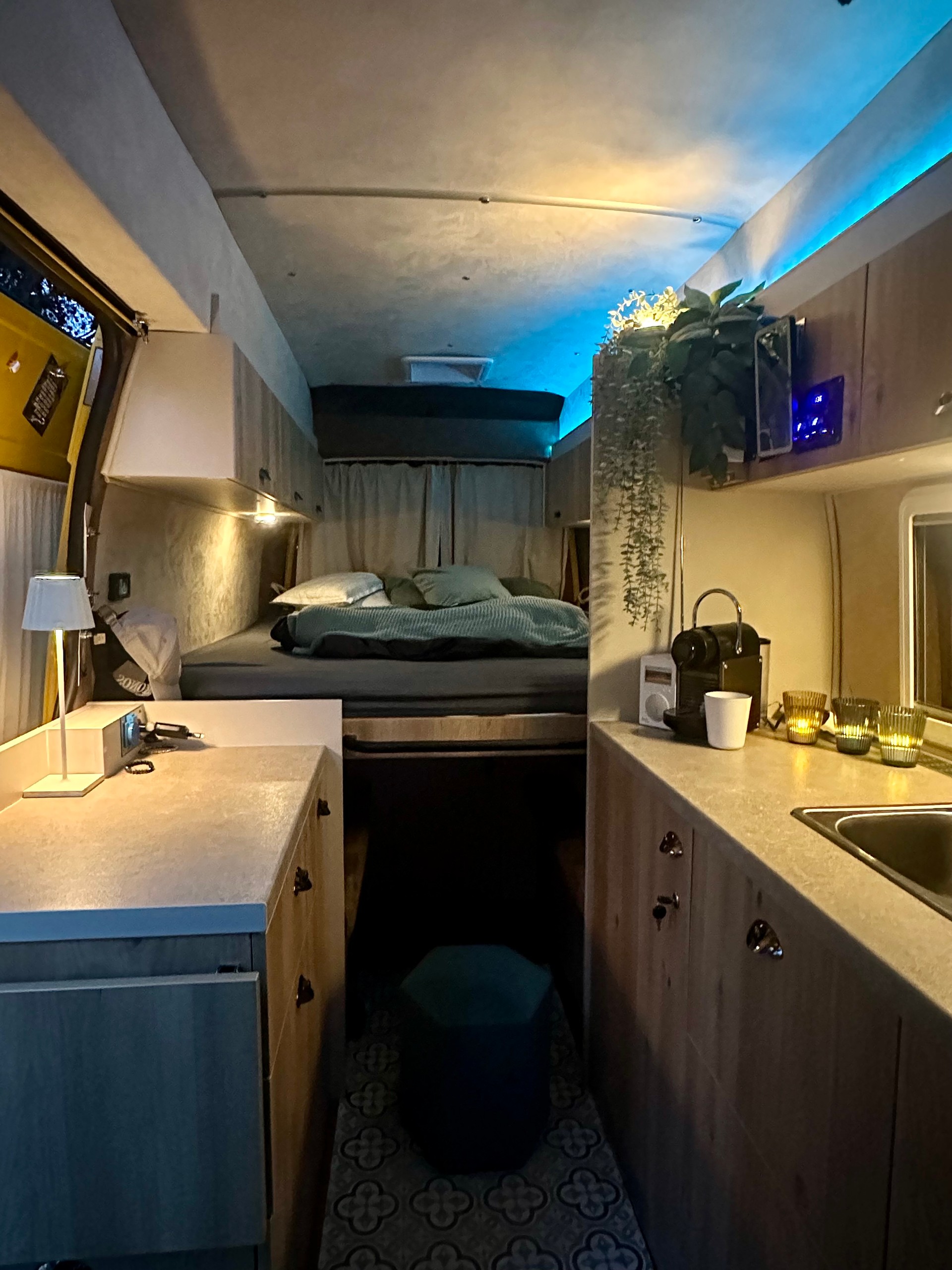 RENAULT MASTER L3H3 Camper-image-2