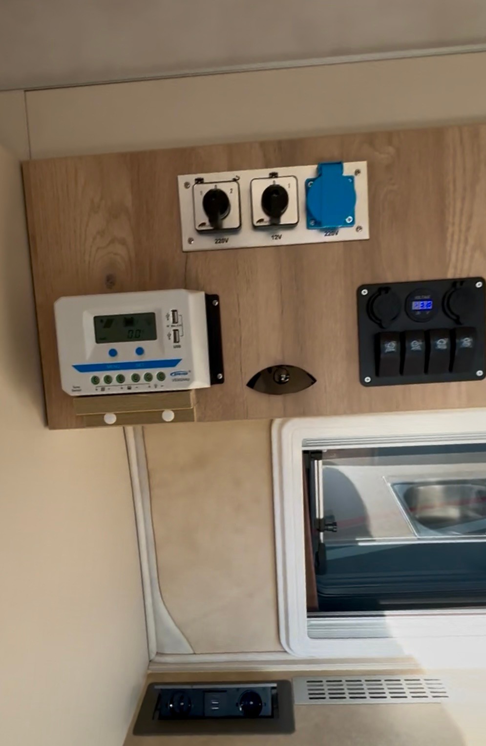 RENAULT MASTER L3H3 Camper-image-10