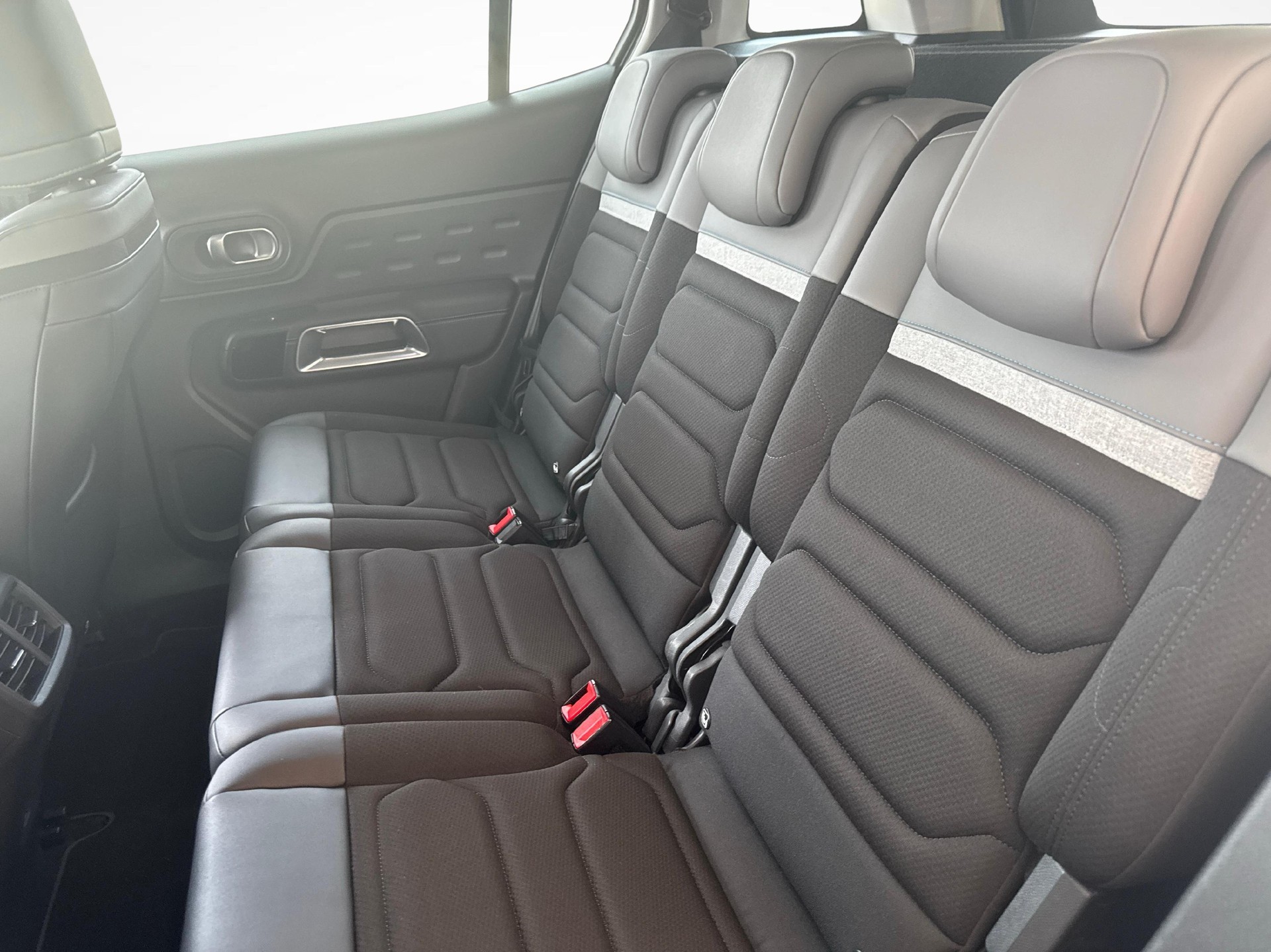 CITROEN C5 Aircross 1.5 BlueHDi Swiss Edition-image-10