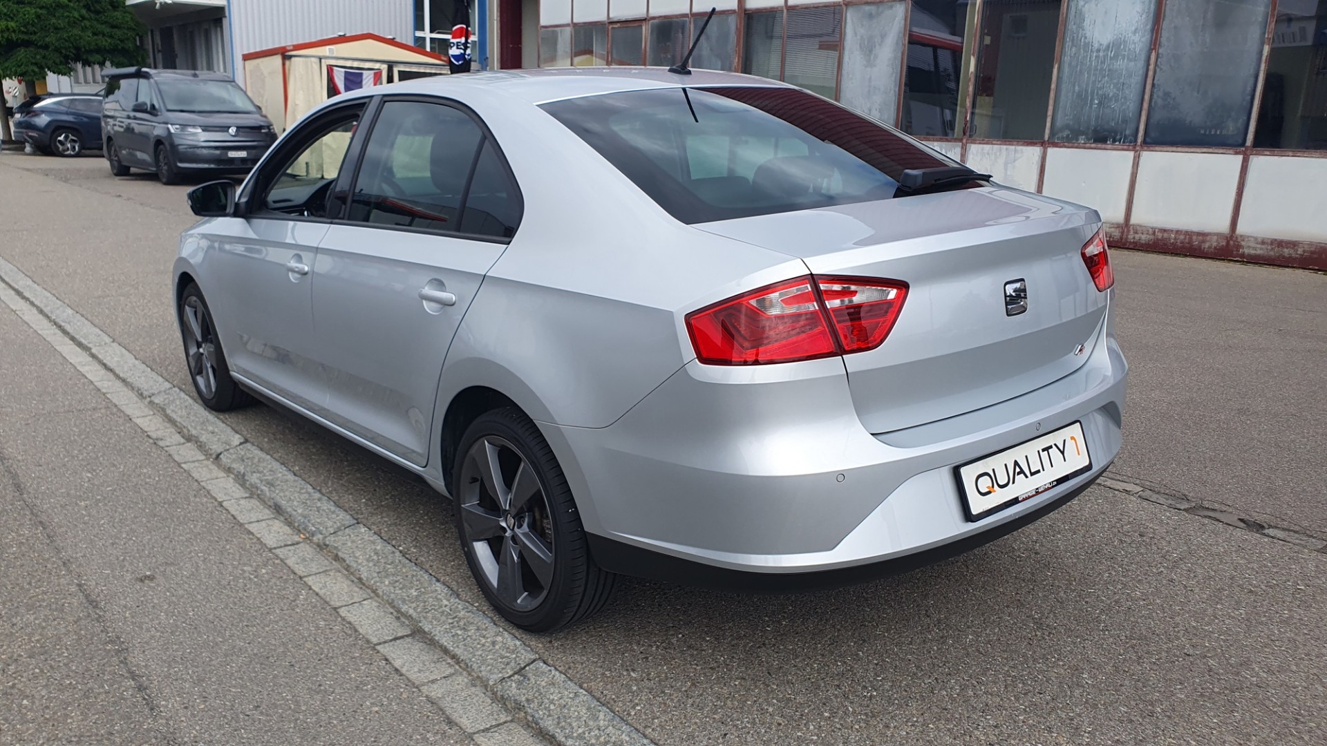 SEAT Toledo 1.4 TSI FR Line DSG-image-5