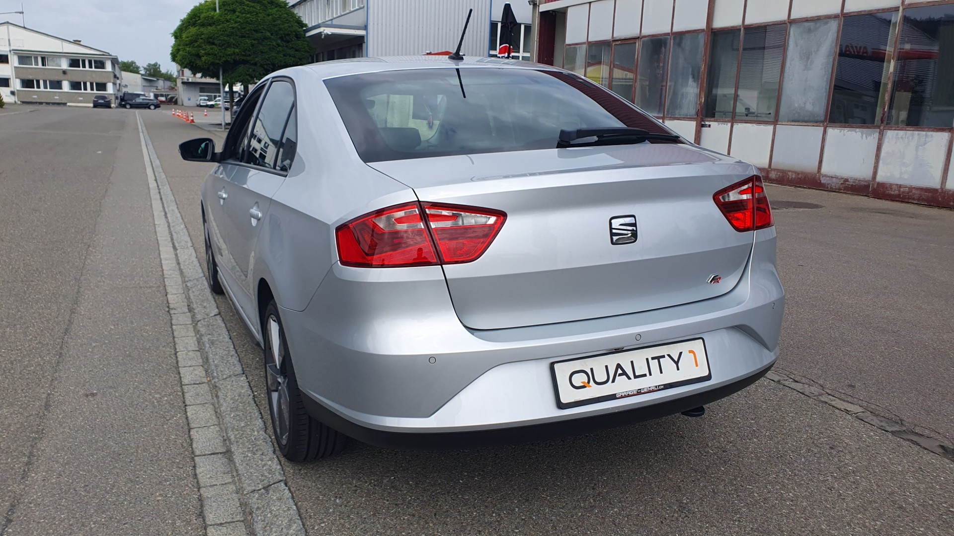 SEAT Toledo 1.4 TSI FR Line DSG-image-6