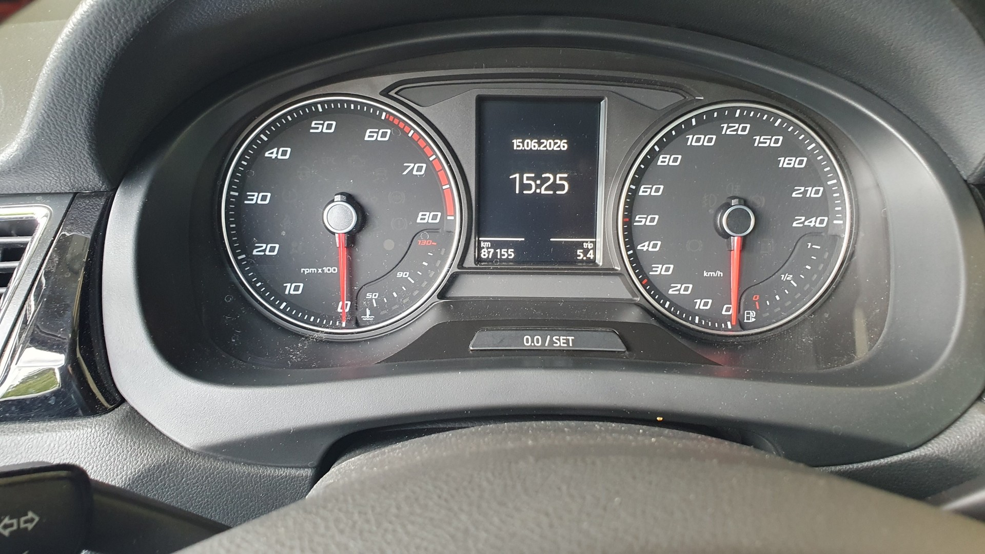 SEAT Toledo 1.4 TSI FR Line DSG-image-18