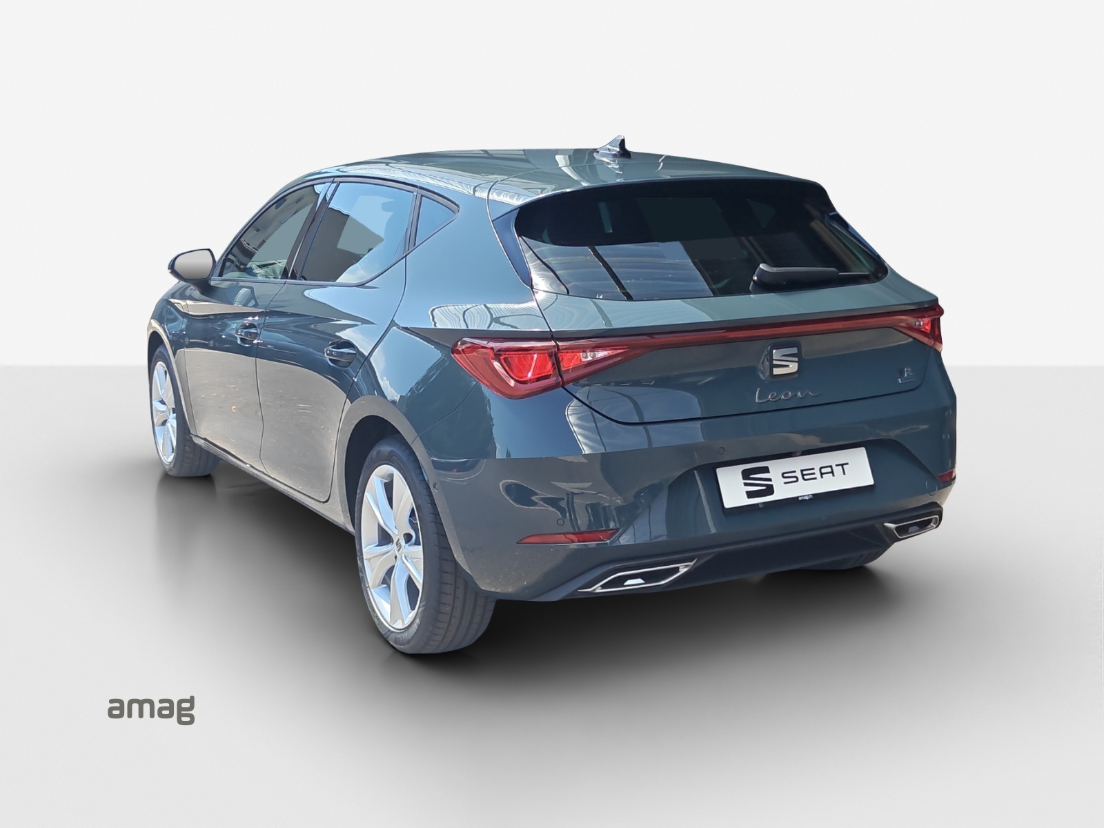 SEAT Leon 1.5 eHybrid pHEV DSG FR-image-2