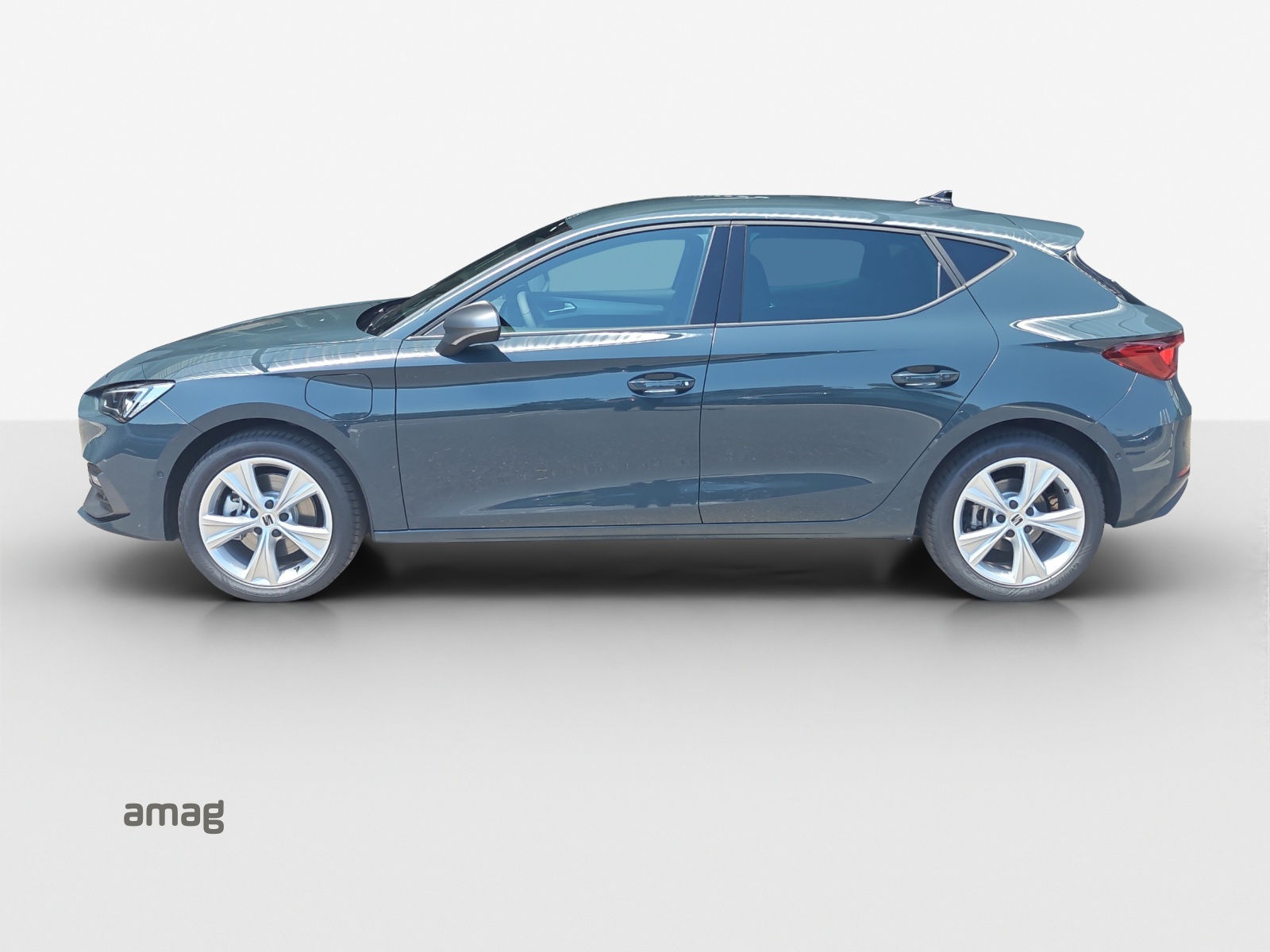 SEAT Leon 1.5 eHybrid pHEV DSG FR-image-1