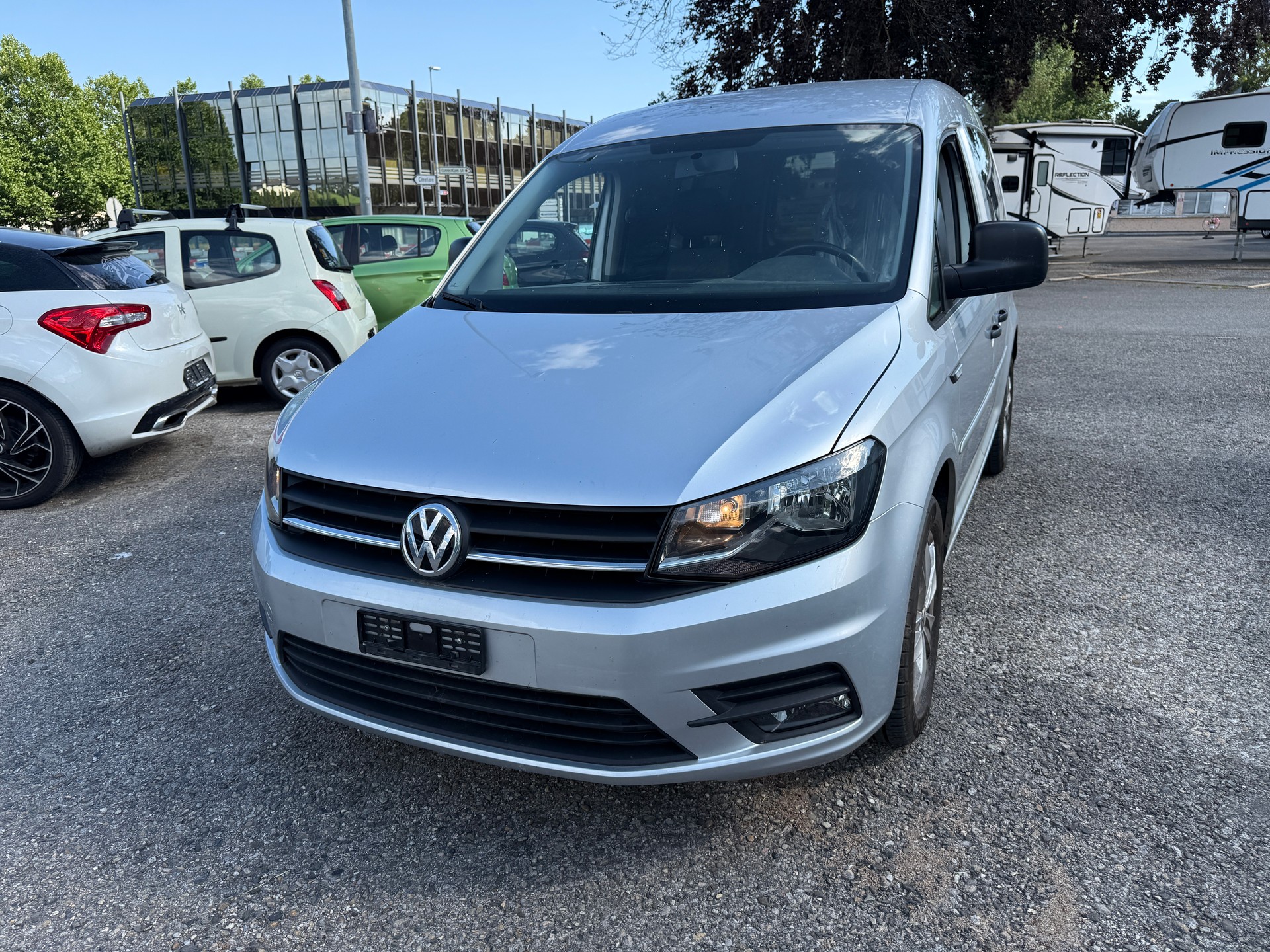 VW Caddy 1.4 TSI Trendline-image-3