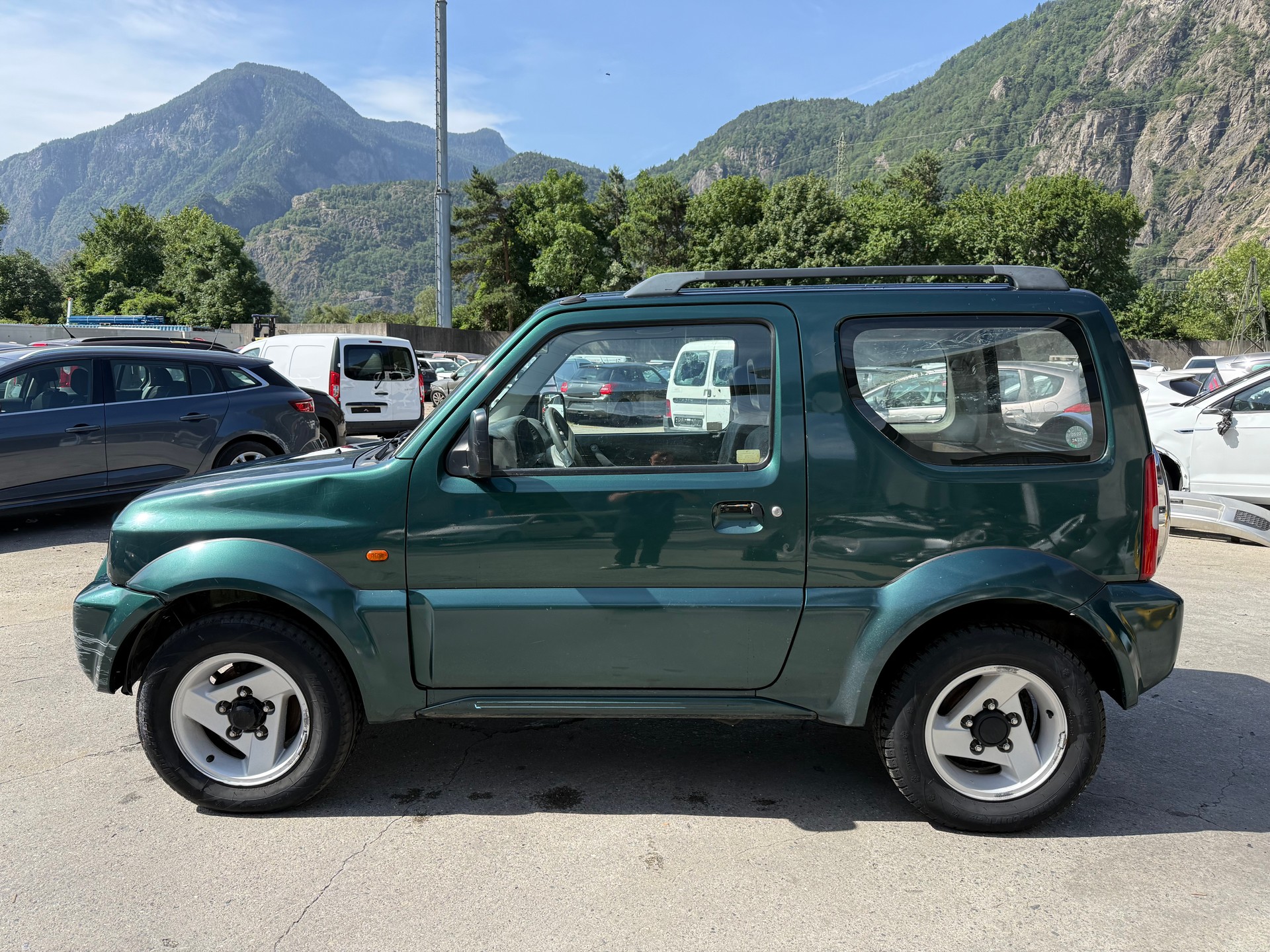 SUZUKI Jimny 1.3 16V JLX-image-7