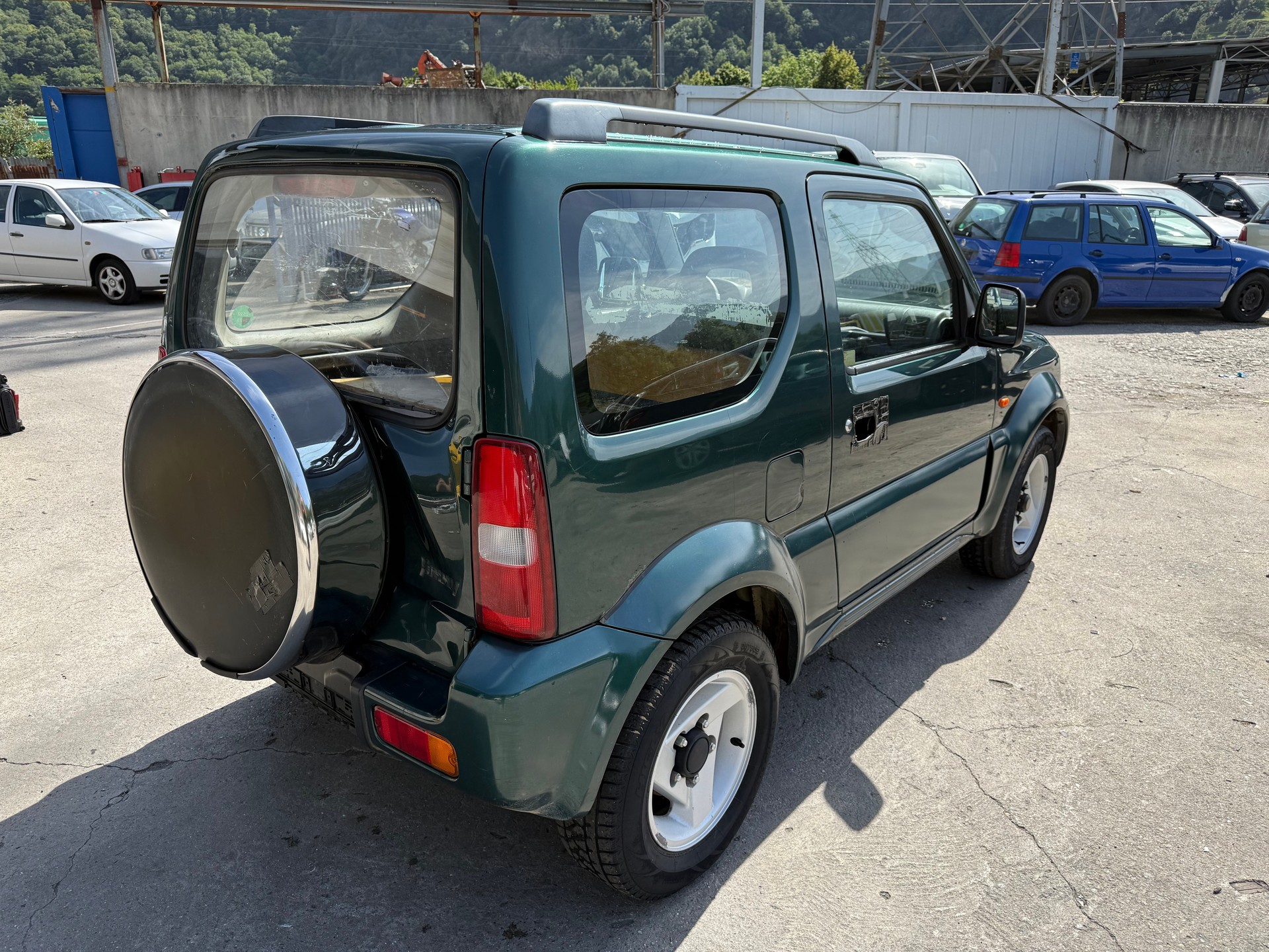 SUZUKI Jimny 1.3 16V JLX-image-4