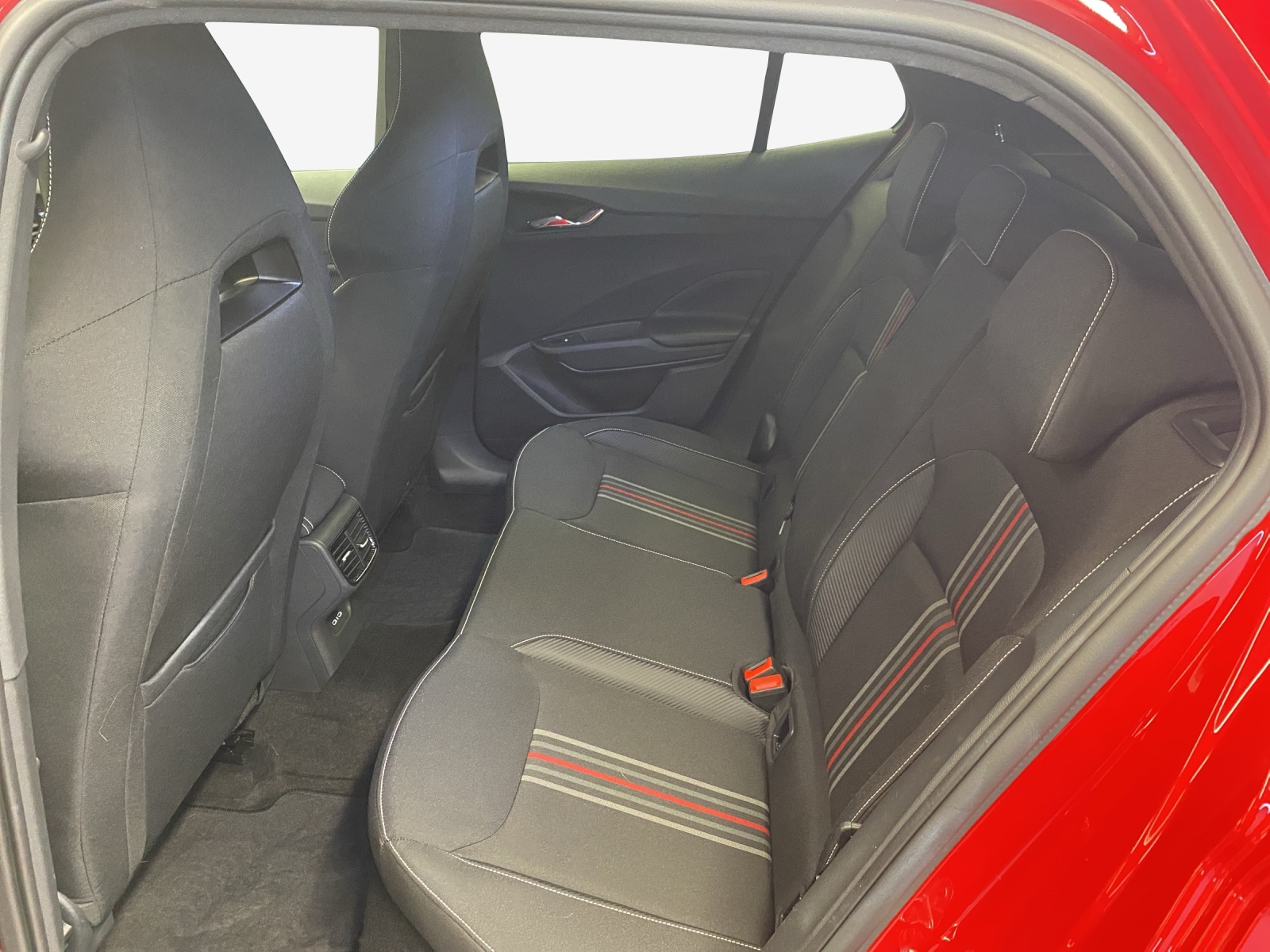 SKODA Fabia 1.0 TSI Monte Carlo-image-11
