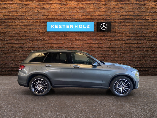 MERCEDES-BENZ GLC 220 d AMG Line 4Matic-showroom-element-2