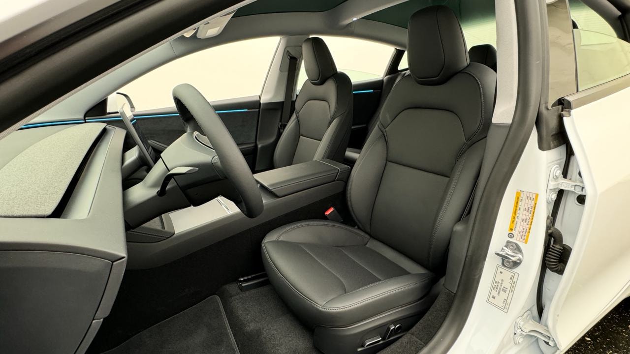TESLA Model 3 Long Range Dual Motor AWD-image-4