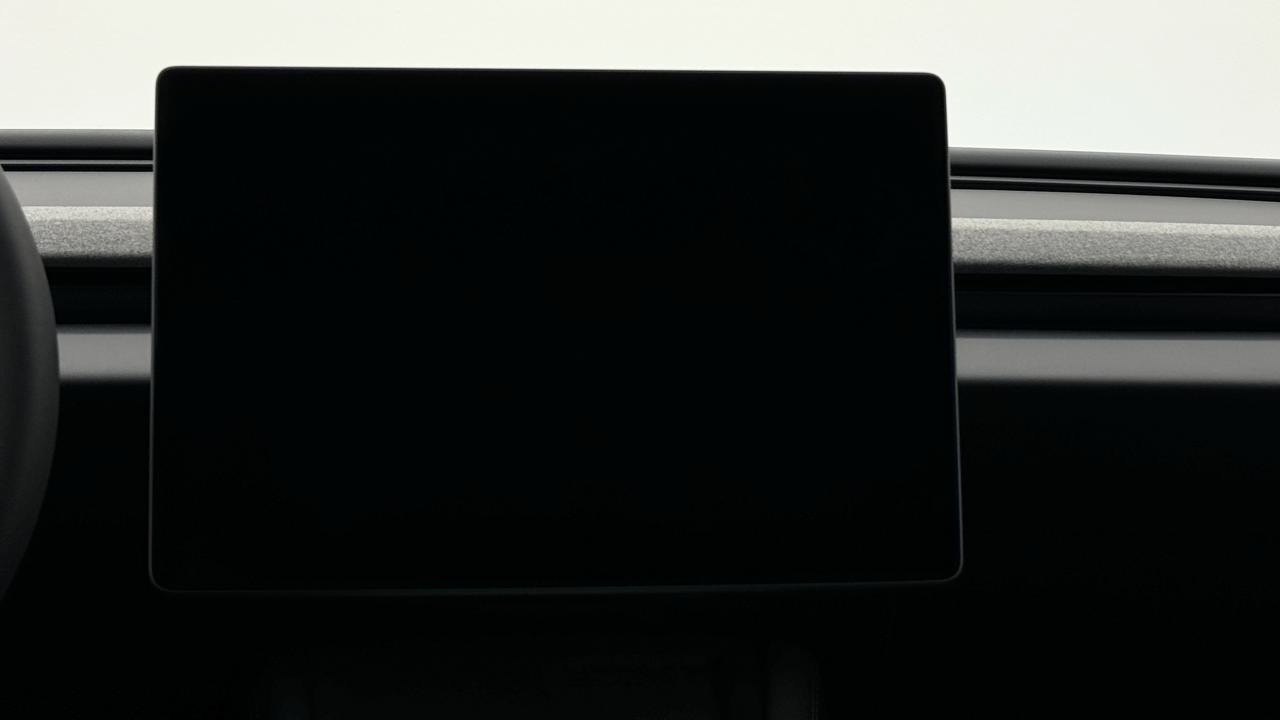 TESLA Model 3 Long Range Dual Motor AWD-image-7