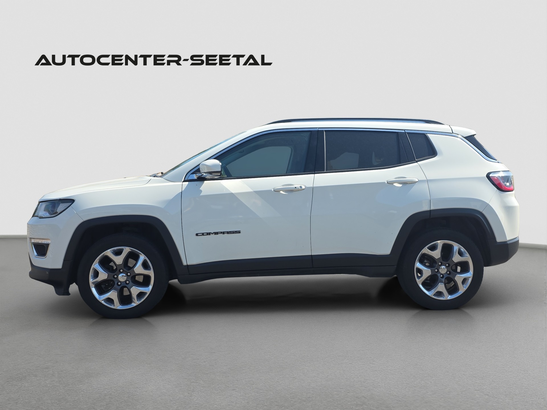 JEEP Compass 1.4 Turbo Limited AWD 9ATX-image-5