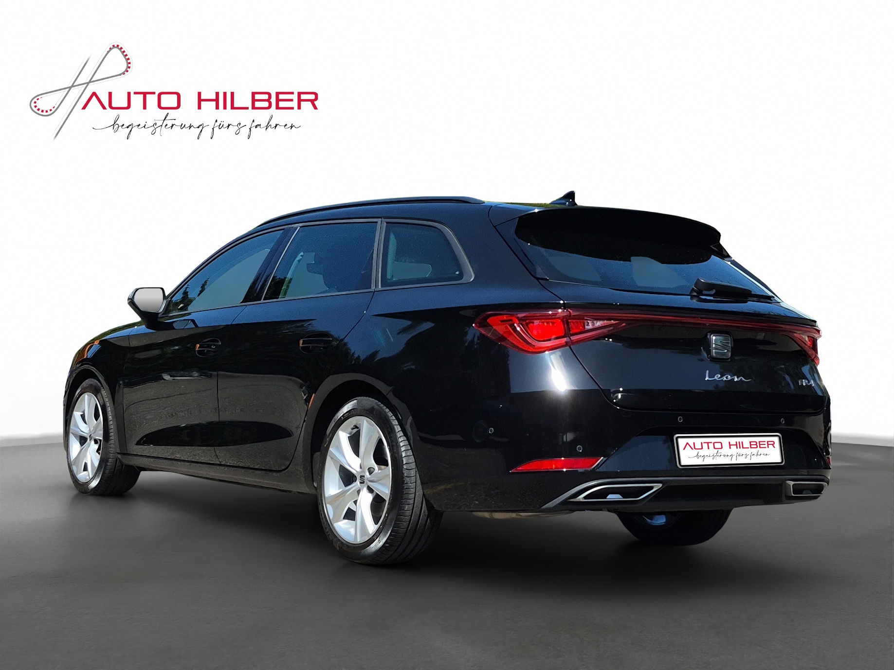 SEAT Leon ST 2.0 TDI EVO DSG 4Drive FR *Anhängerkupplung*-image-4