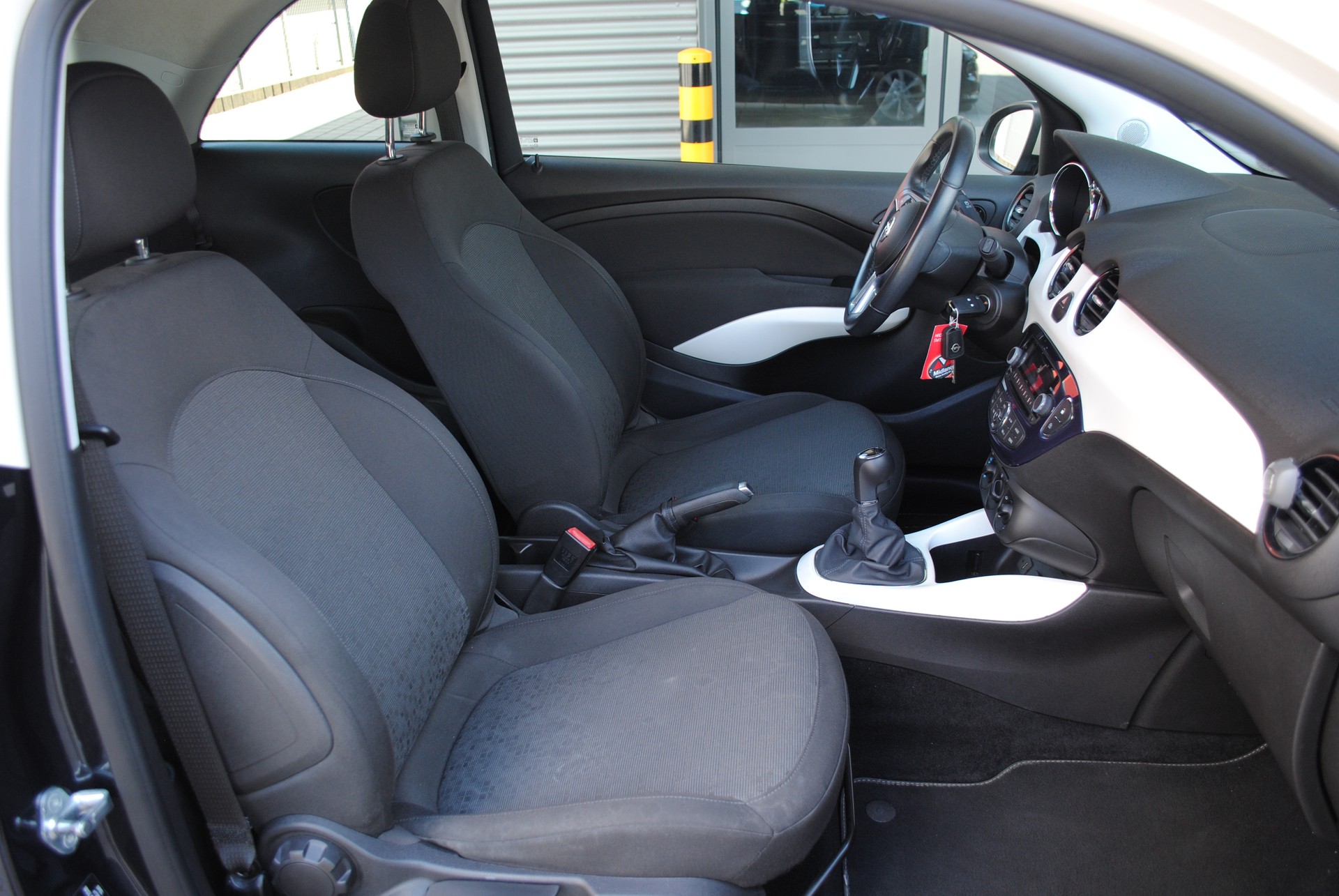 OPEL Adam 1.2 ecoFLEX-image-10