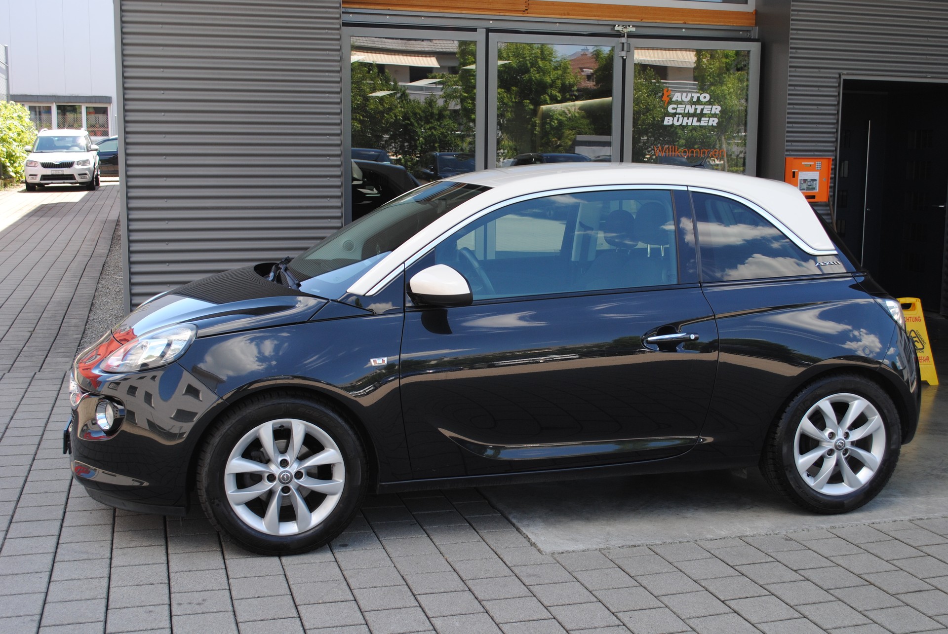 OPEL Adam 1.2 ecoFLEX-showroom-element-2