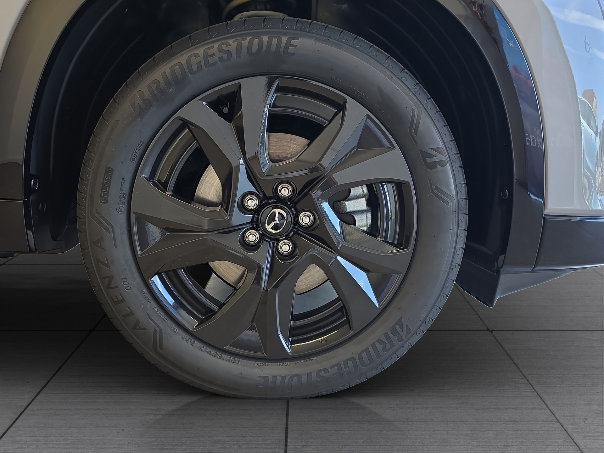 MAZDA CX-5 e-Skyactiv-G 141 Centre-line FWD-image-10