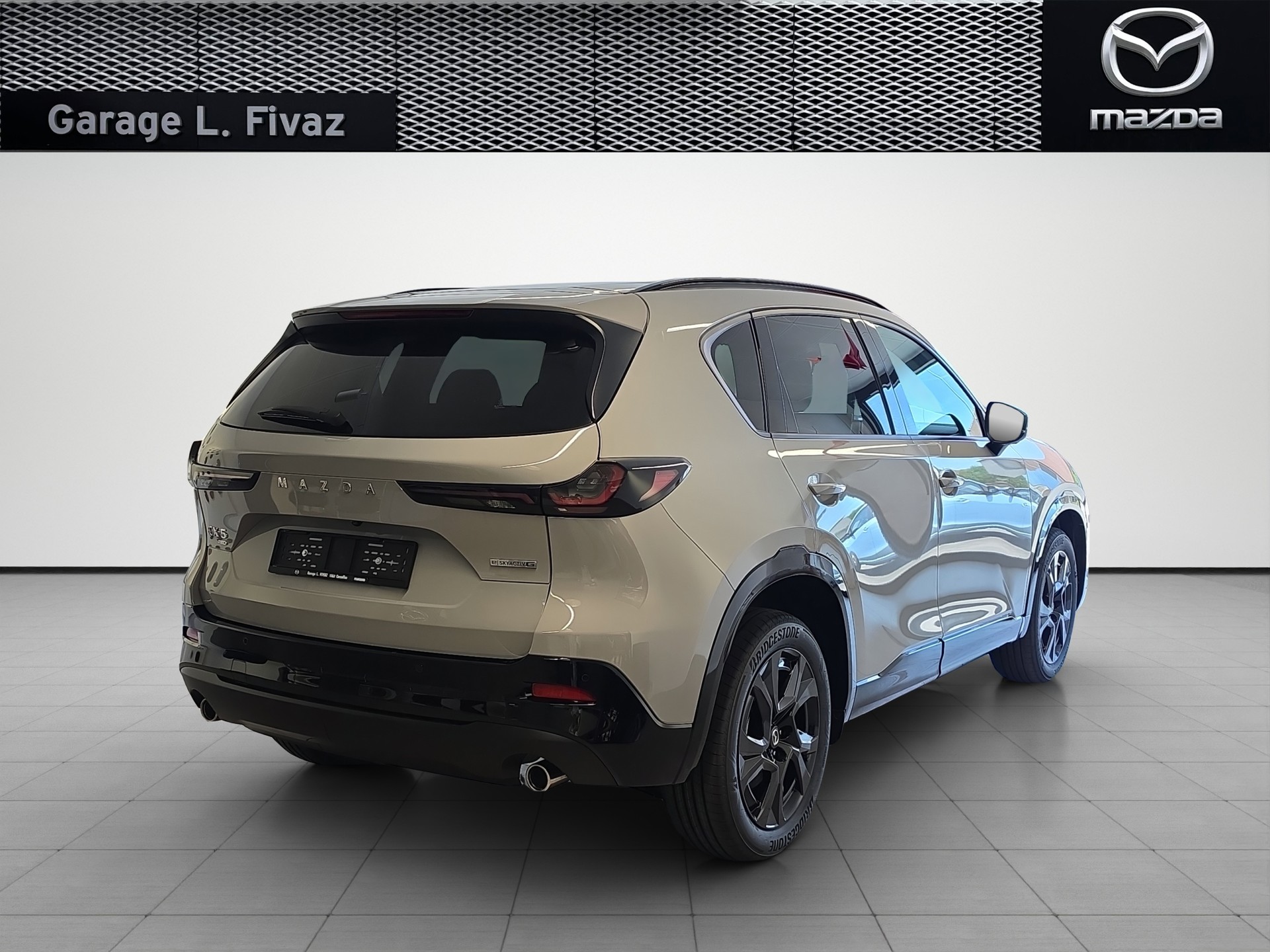 MAZDA CX-5 e-Skyactiv-G 141 Centre-line FWD-image-2