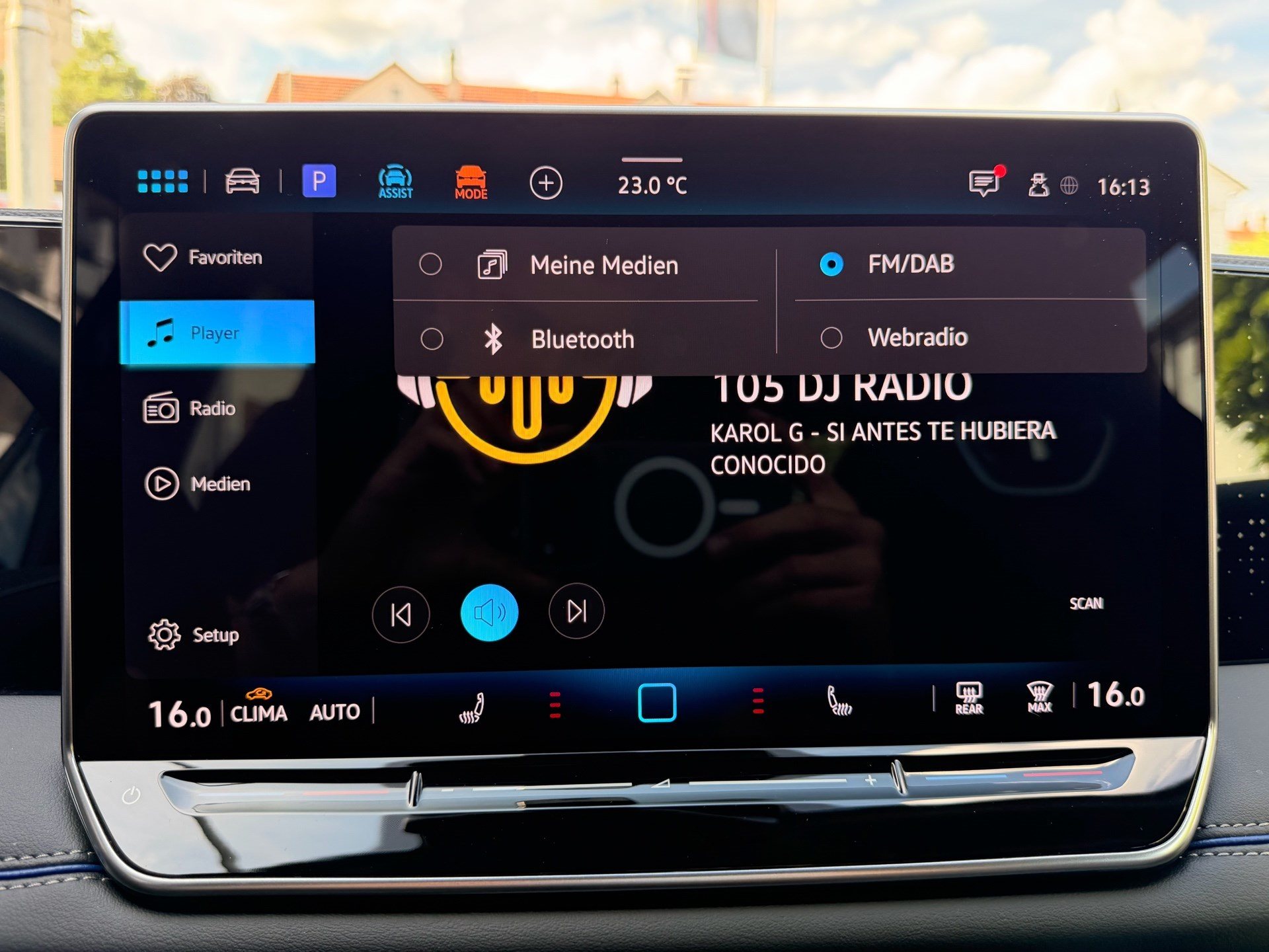 VW Tiguan 2.0 TSI 265 PS 4MOTION R-LINE *** ANHÄNGEKUPPLUNG & 360 GRAD KAMERA ***-image-19