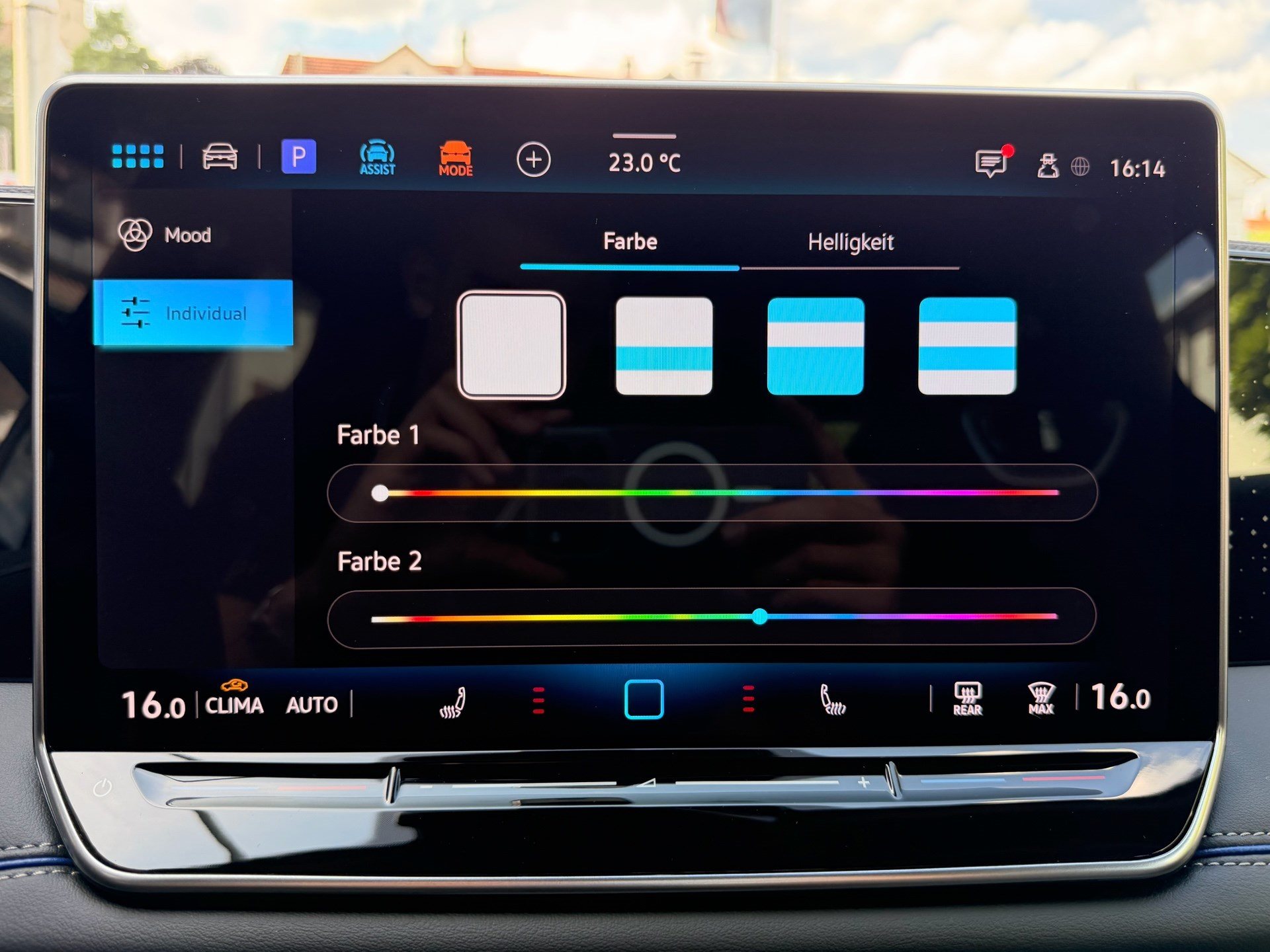 VW Tiguan 2.0 TSI 265 PS 4MOTION R-LINE *** ANHÄNGEKUPPLUNG & 360 GRAD KAMERA ***-image-21