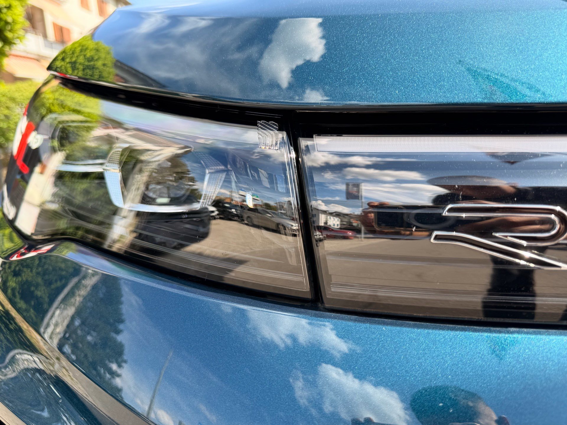 VW Tiguan 2.0 TSI 265 PS 4MOTION R-LINE *** ANHÄNGEKUPPLUNG & 360 GRAD KAMERA ***-image-6