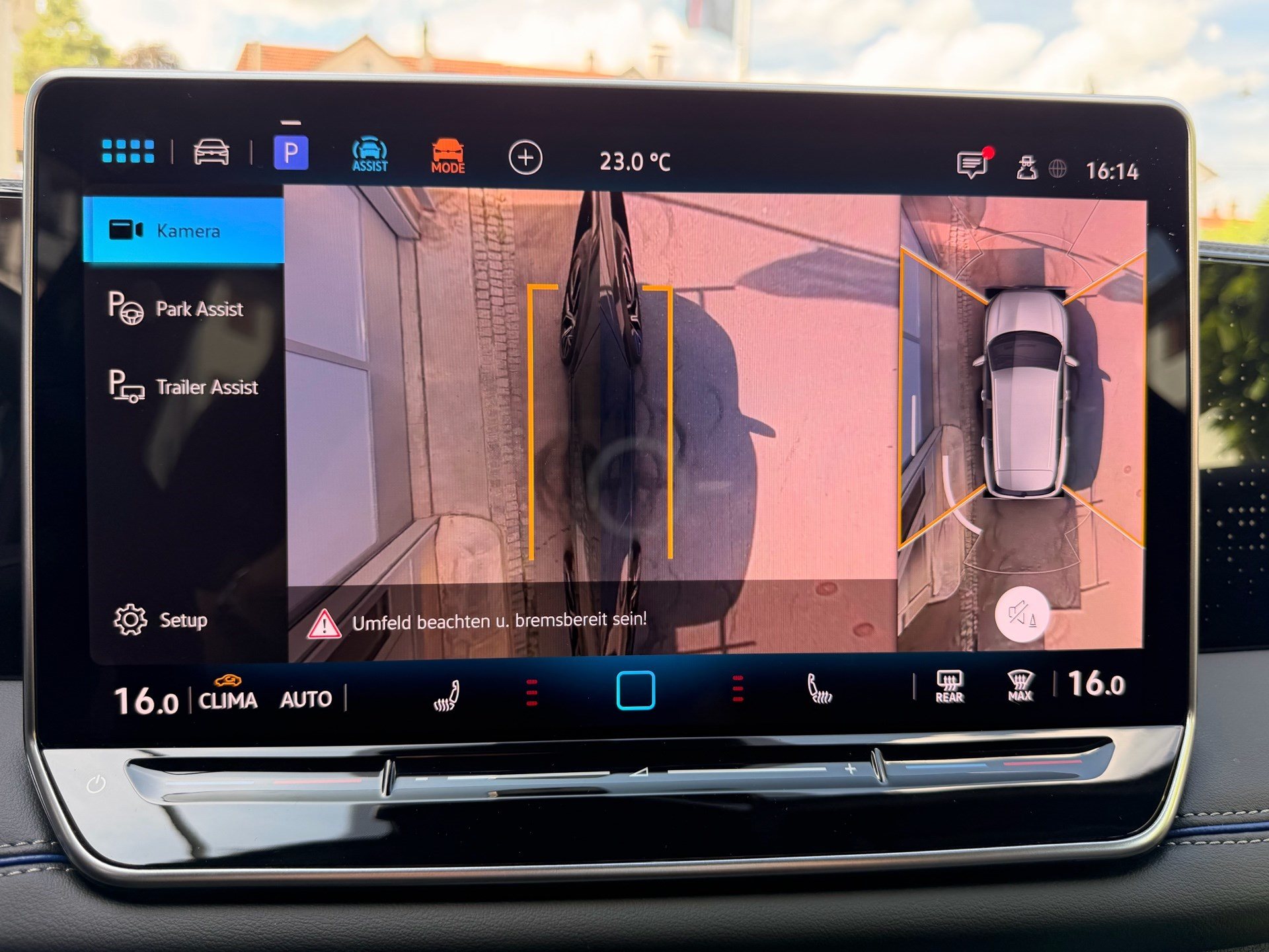 VW Tiguan 2.0 TSI 265 PS 4MOTION R-LINE *** ANHÄNGEKUPPLUNG & 360 GRAD KAMERA ***-image-16
