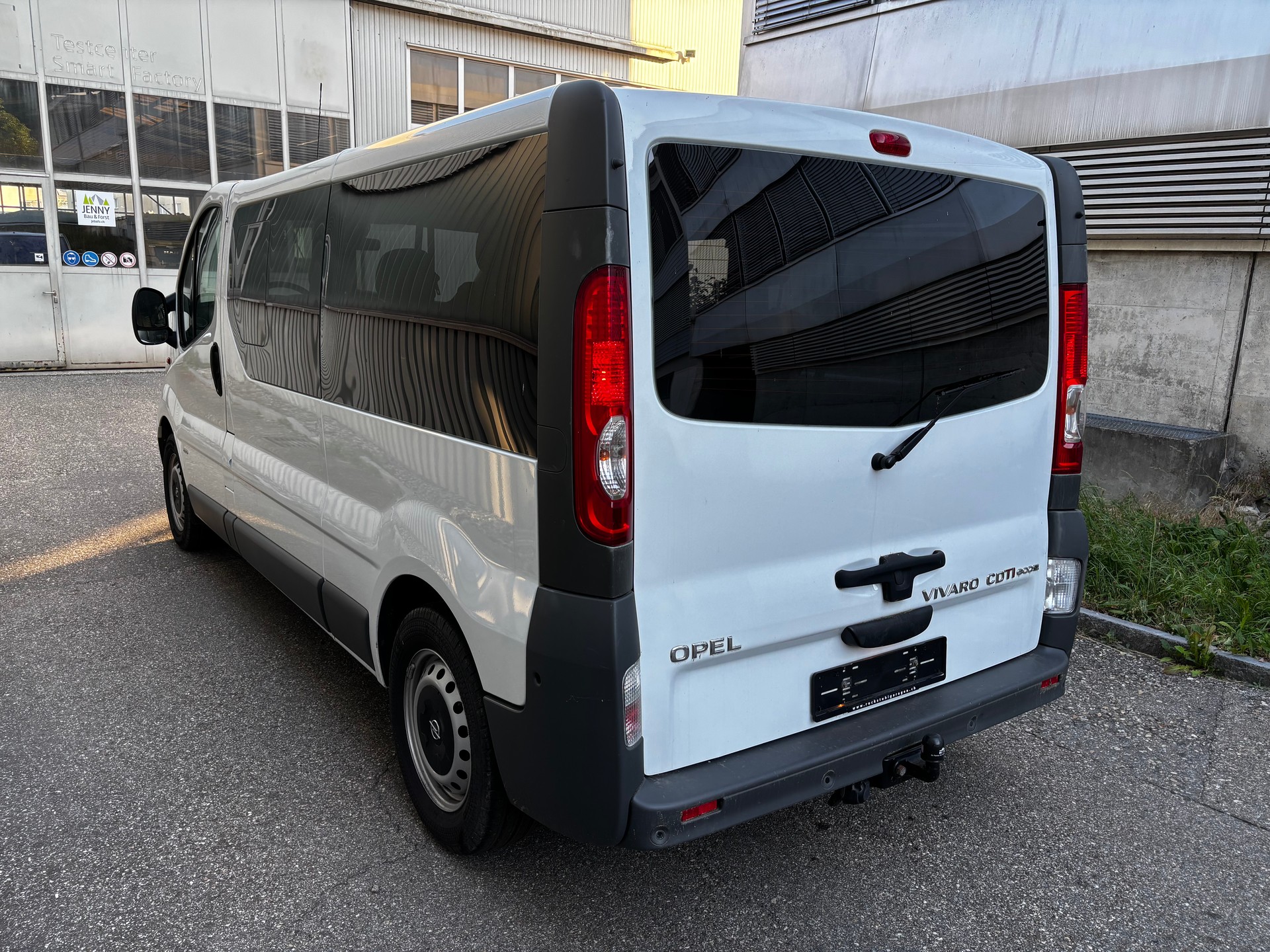 OPEL Vivaro 2.0 CDTI ecoFLEX 2.7t L1H1 Easytronic-image-2