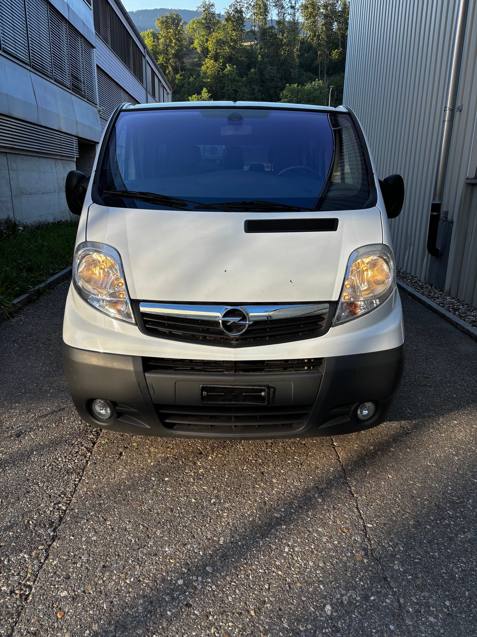 OPEL Vivaro 2.0 CDTI ecoFLEX 2.7t L1H1 Easytronic-image-4