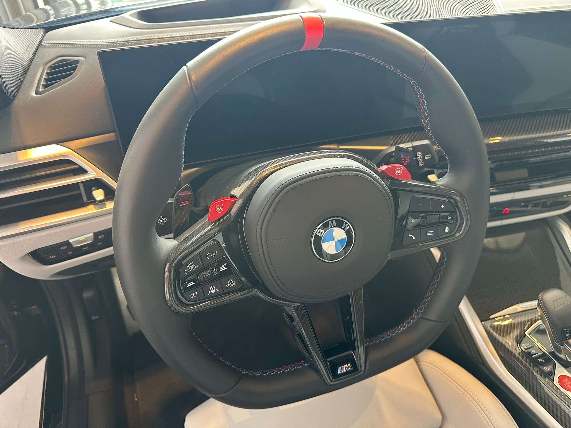 BMW M3 Touring xDrive Competition M-image-11