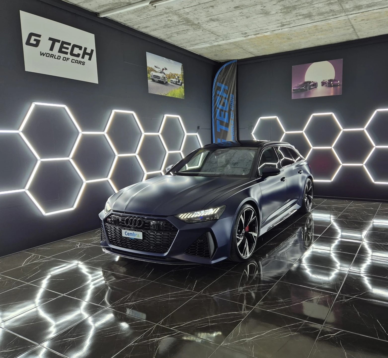 AUDI RS6 Avant 4.0 TFSI V8 quattro Sonderlackierung Blau Matt-image-0