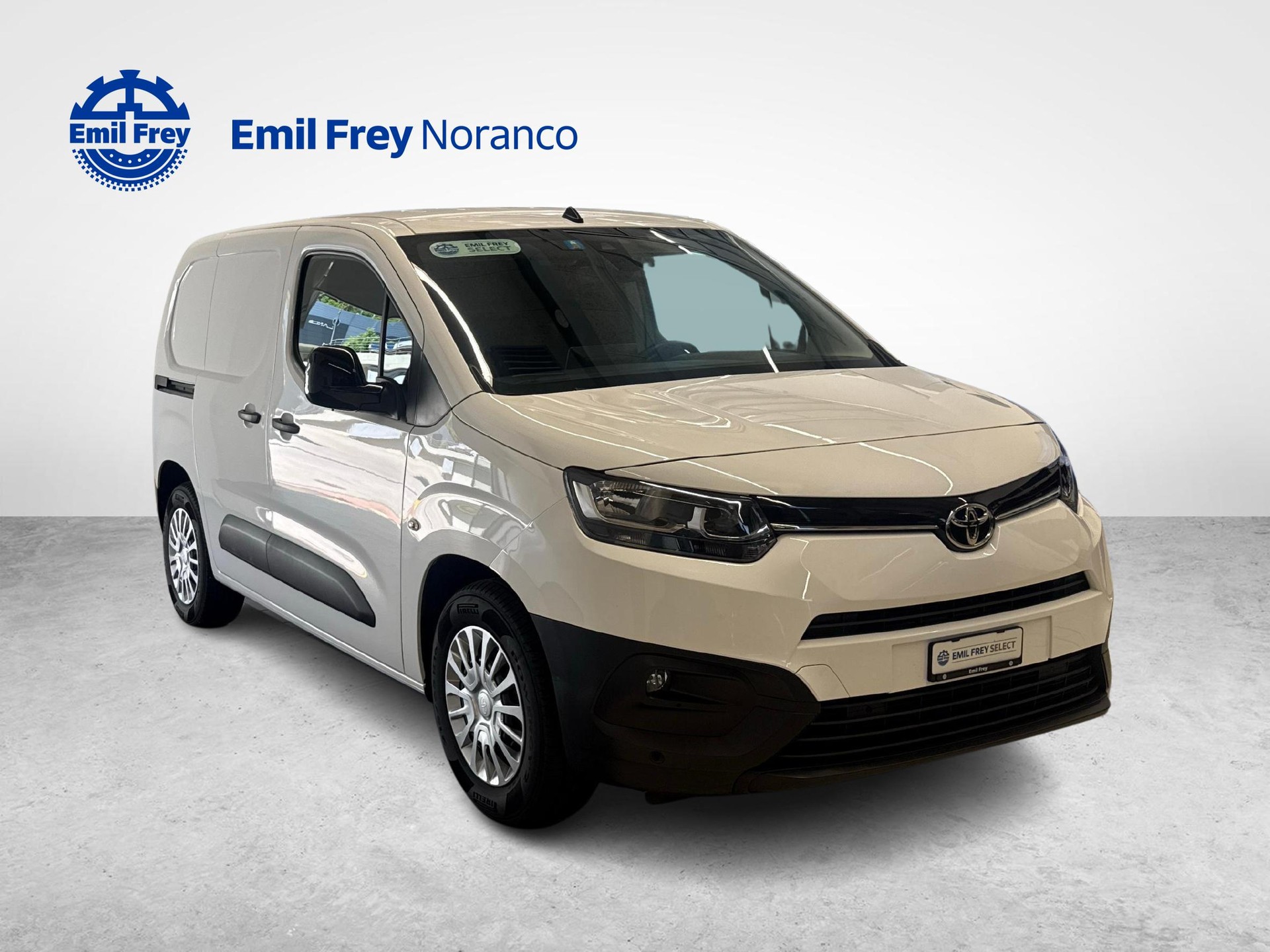 TOYOTA PROACE CITY Van L1 50KWh Active-image-7