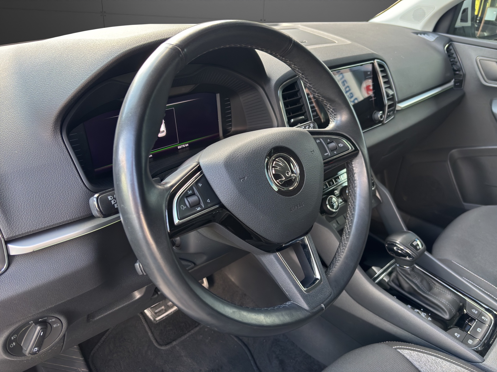 SKODA Karoq 2.0 TDI Drive 4x4 DSG-showroom-element-3
