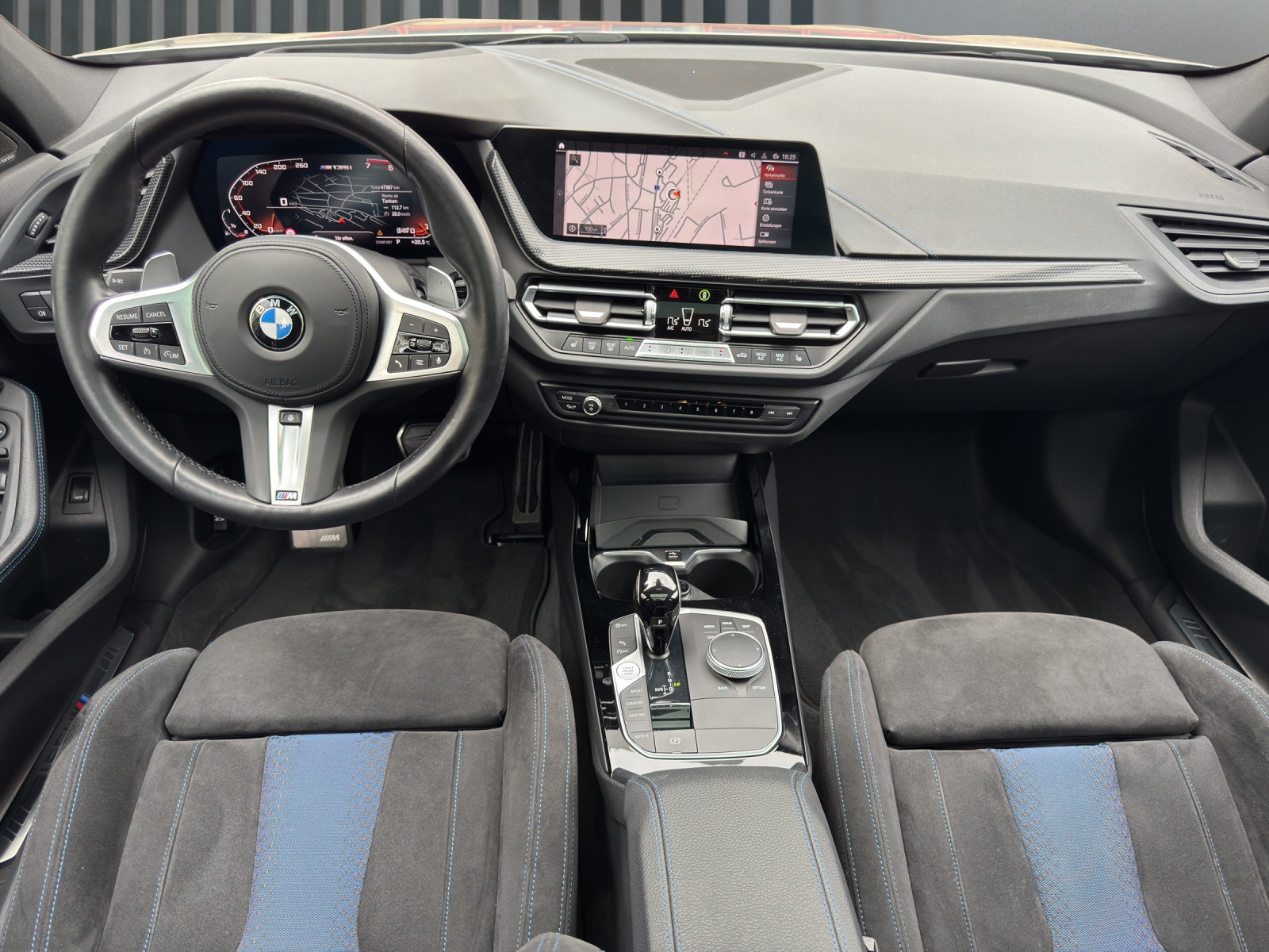 BMW M135i xDrive M AERODYNAMIKPAKET-image-9