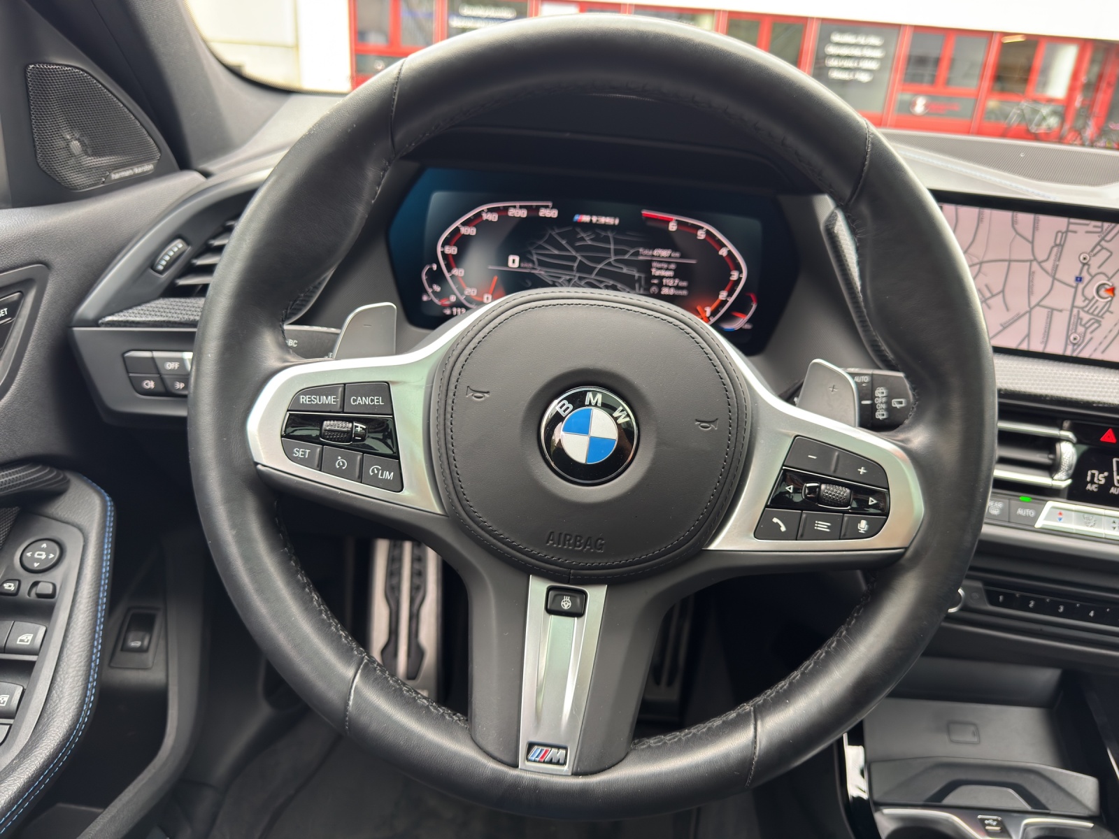BMW M135i xDrive M AERODYNAMIKPAKET-image-10