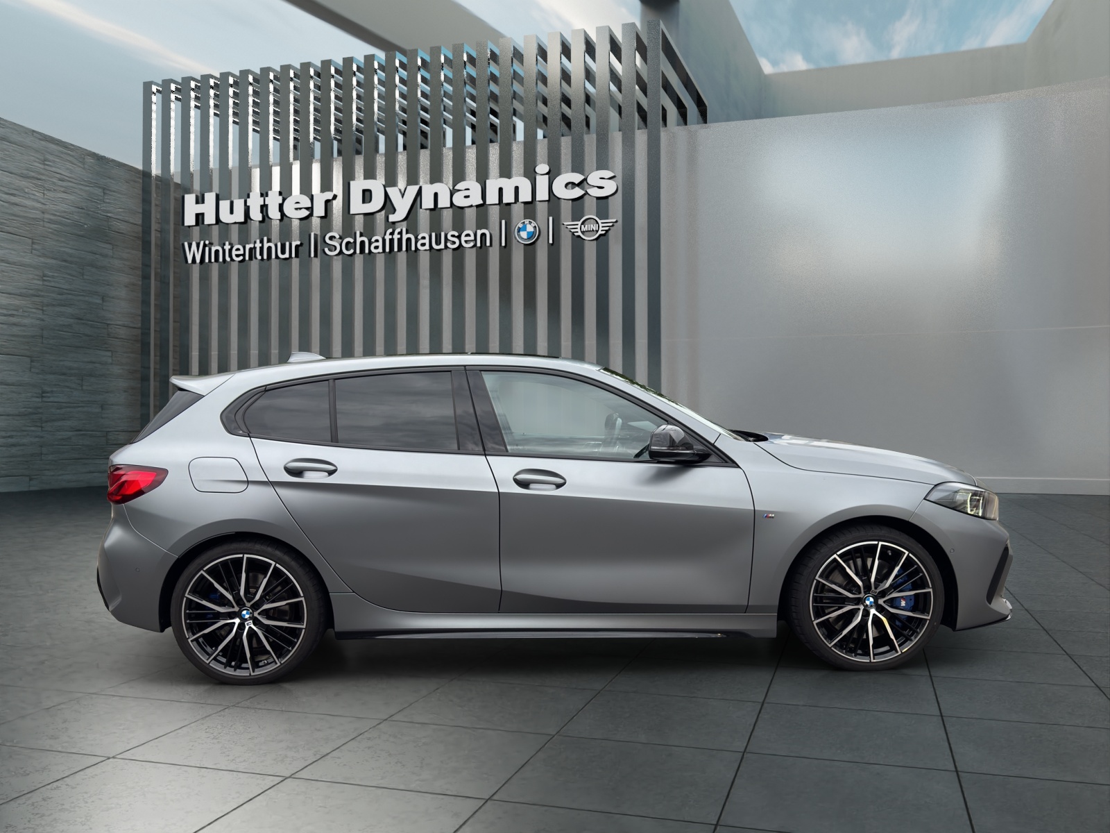 BMW M135i xDrive M AERODYNAMIKPAKET-showroom-element-3