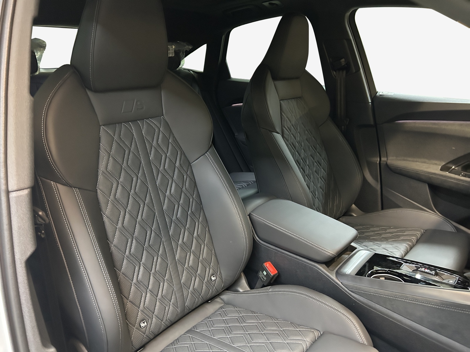 AUDI SQ5 Sportback TFSI quattro S-tronic-image-14