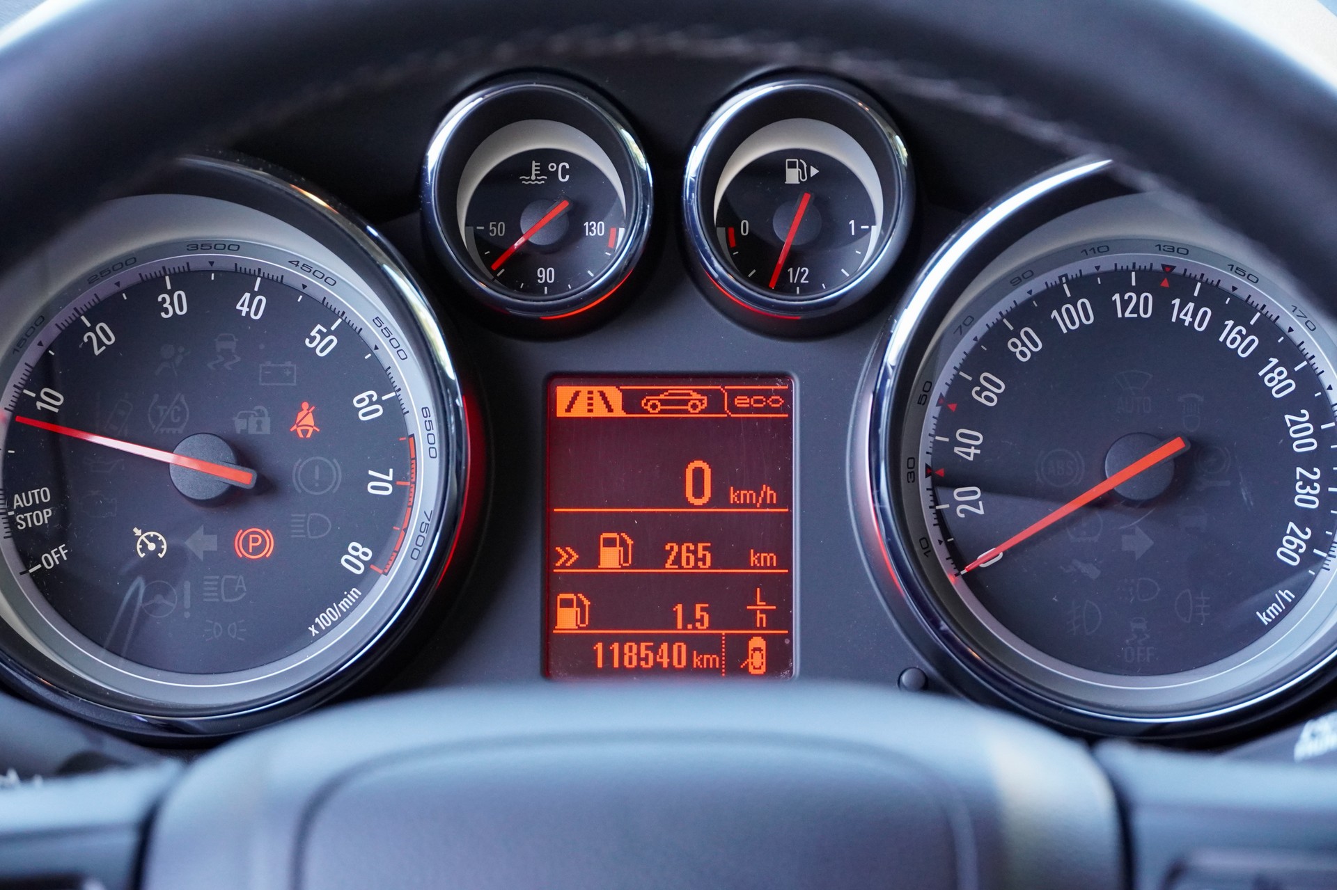OPEL Astra SportsTourer 1.6i 16V Turbo Cosmo-image-17