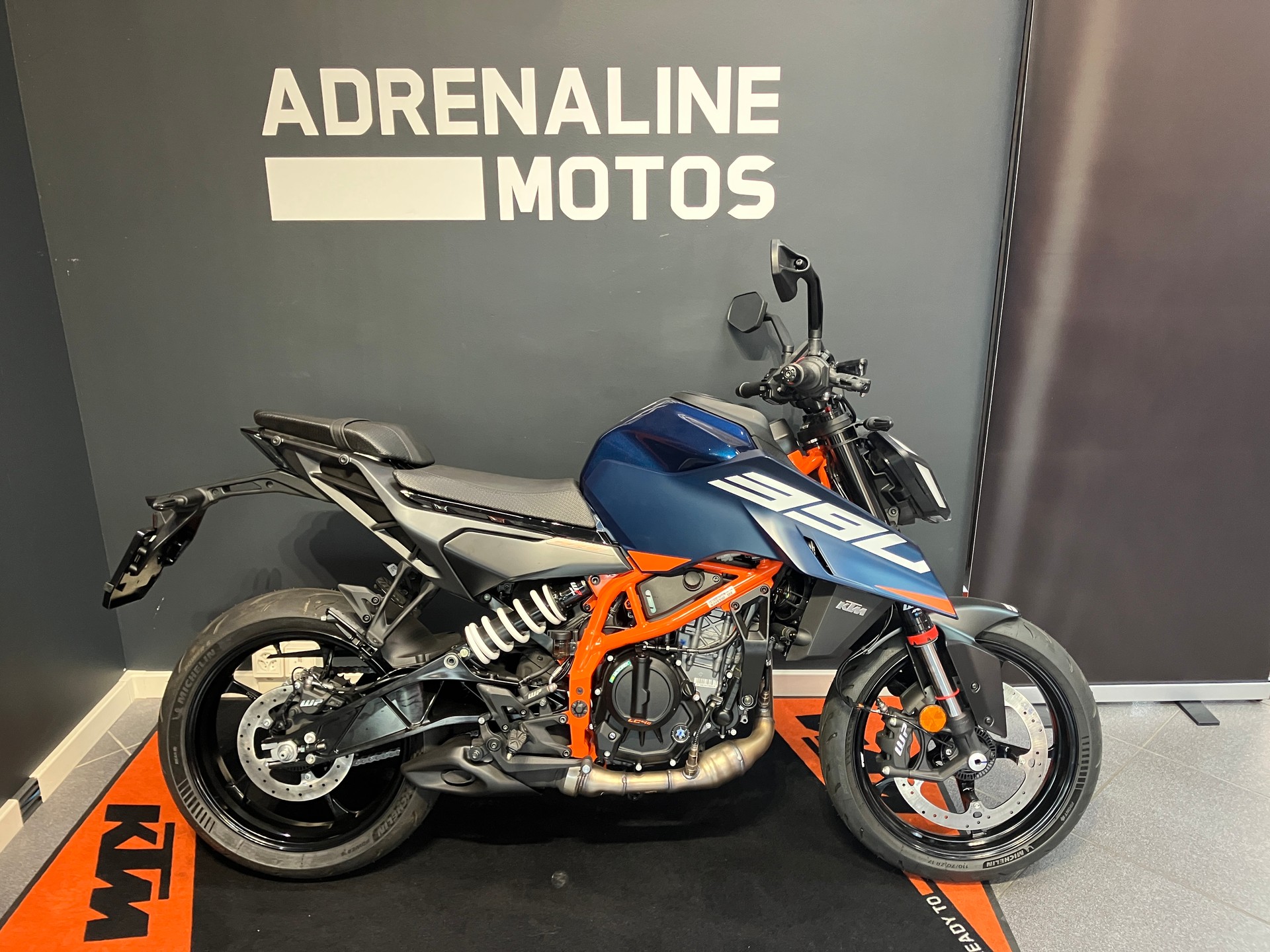 KTM 390 Duke