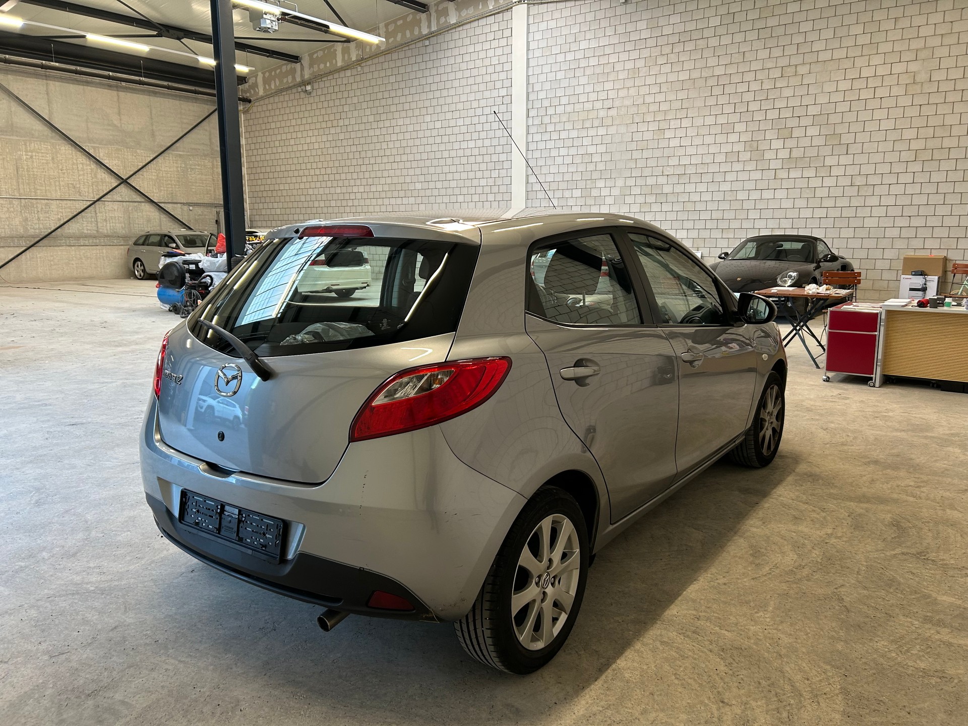 MAZDA 2 1.3i 16V Exclusive-image-3