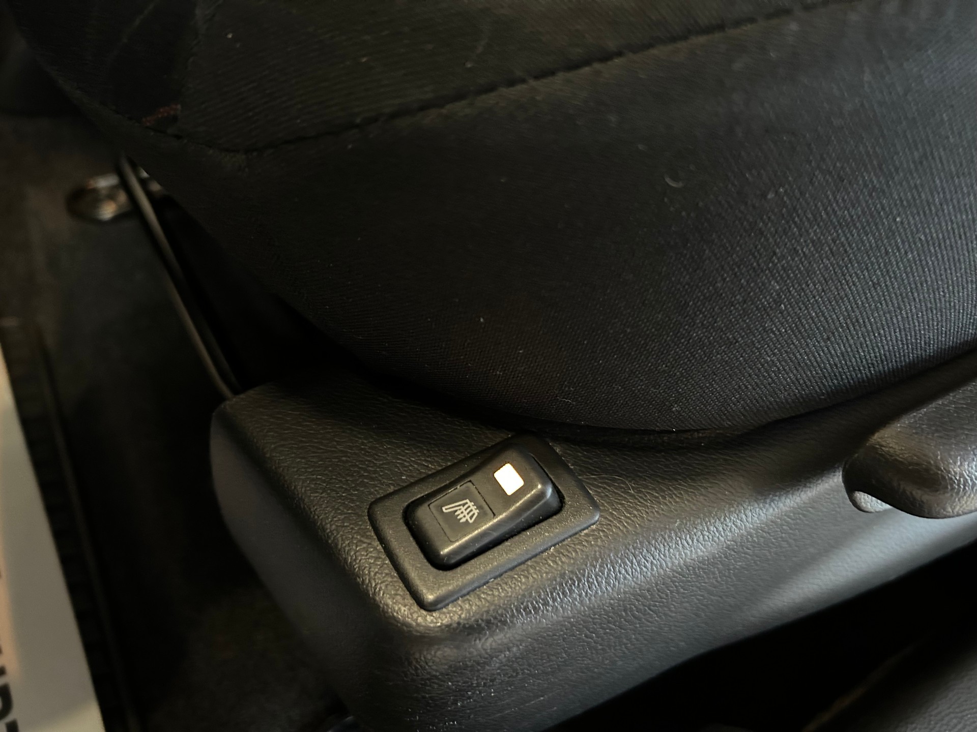 MAZDA 2 1.3i 16V Exclusive-image-10