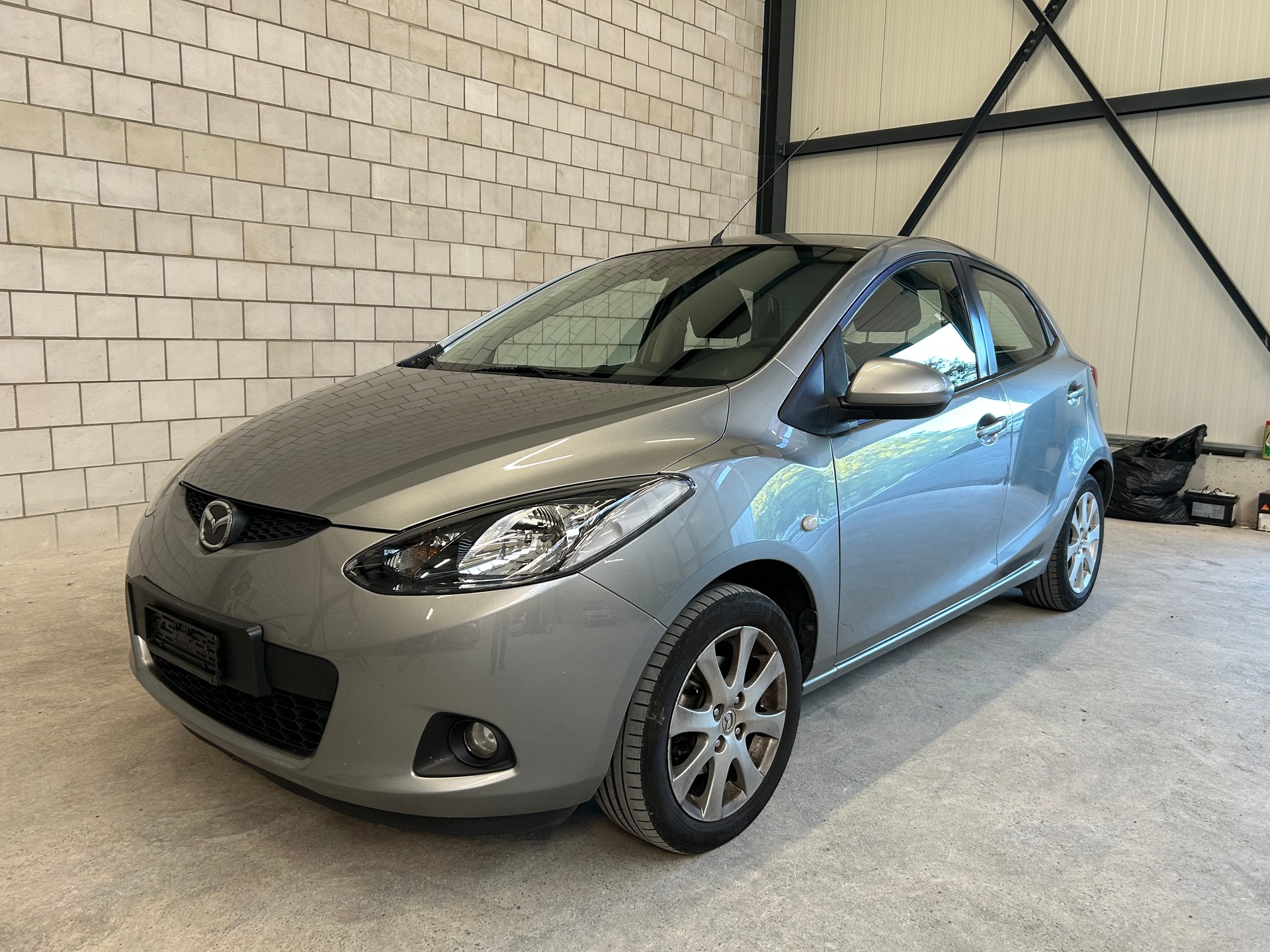MAZDA 2 1.3i 16V Exclusive-image-1