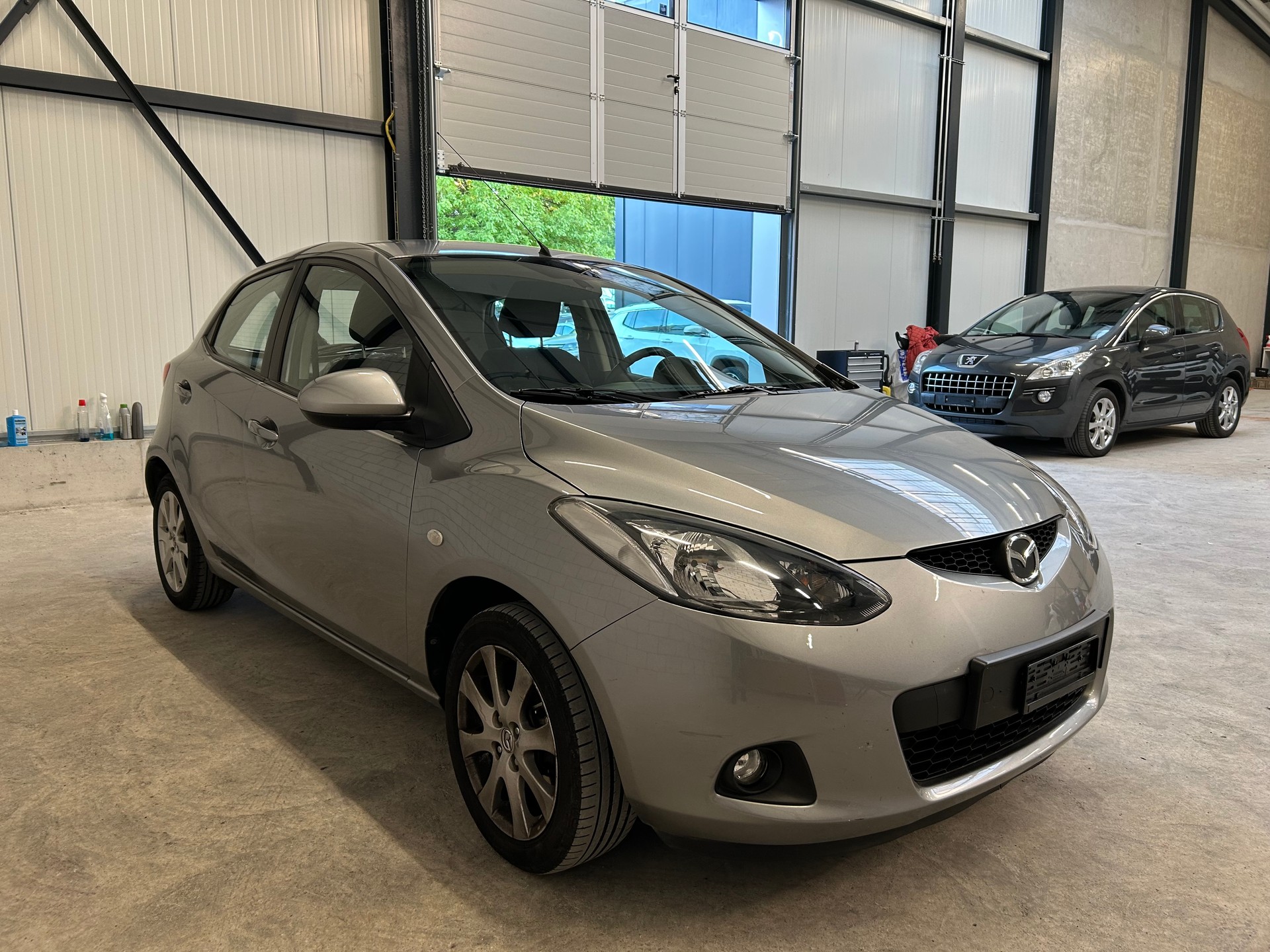 MAZDA 2 1.3i 16V Exclusive-image-2